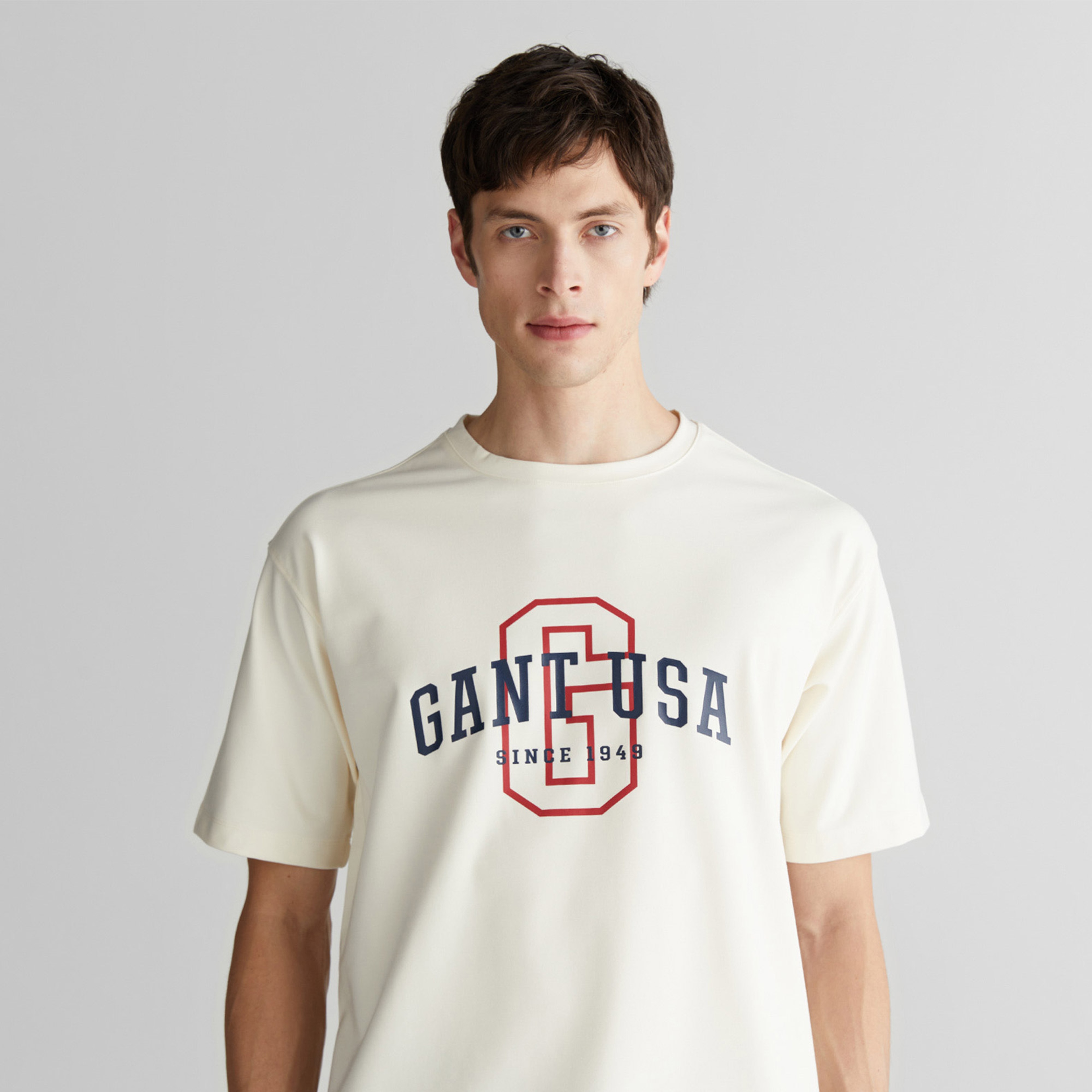 GANT Erkek Krem Regular Fit Bisiklet Yaka Logolu T-Shirt
