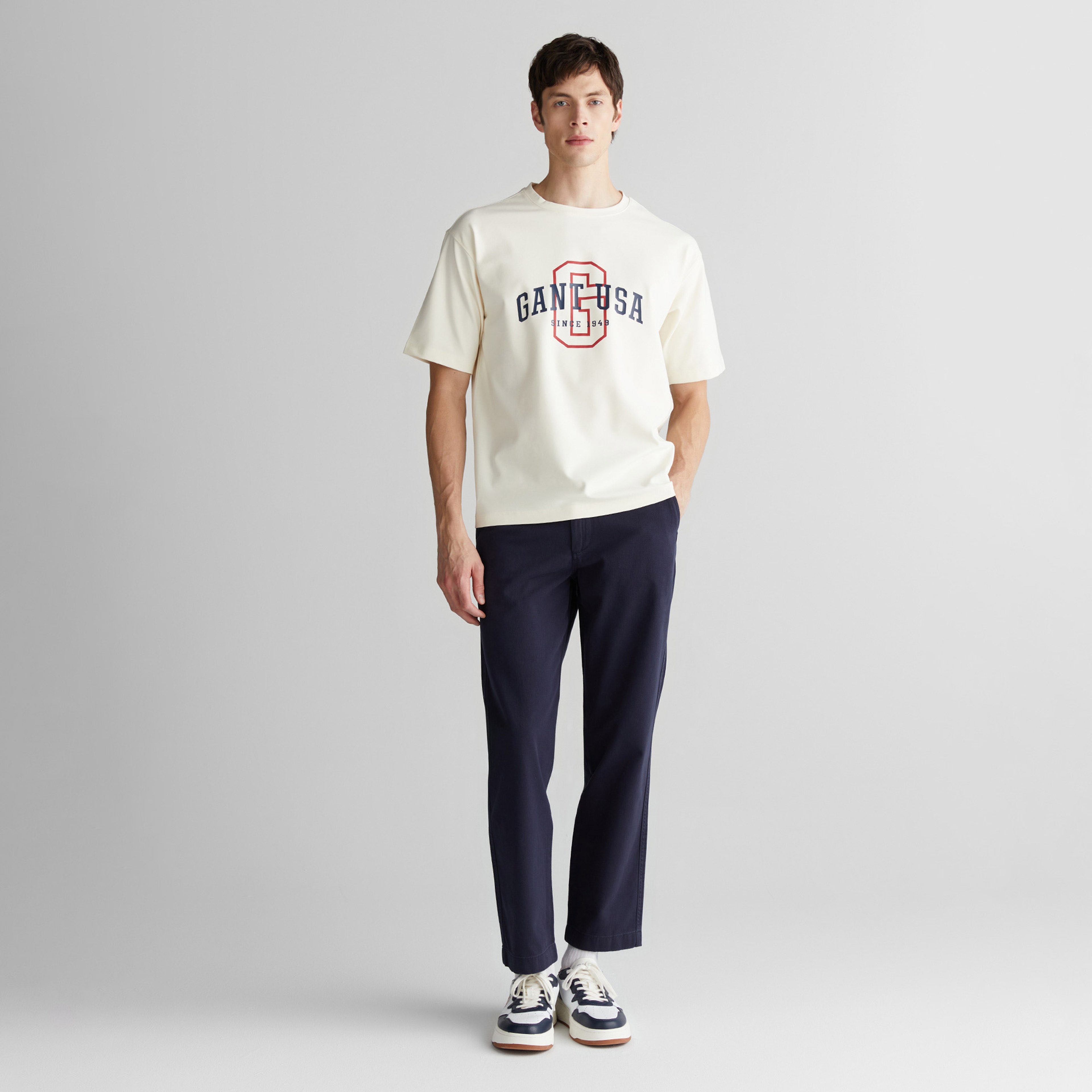 GANT Erkek Krem Regular Fit Bisiklet Yaka Logolu T-Shirt