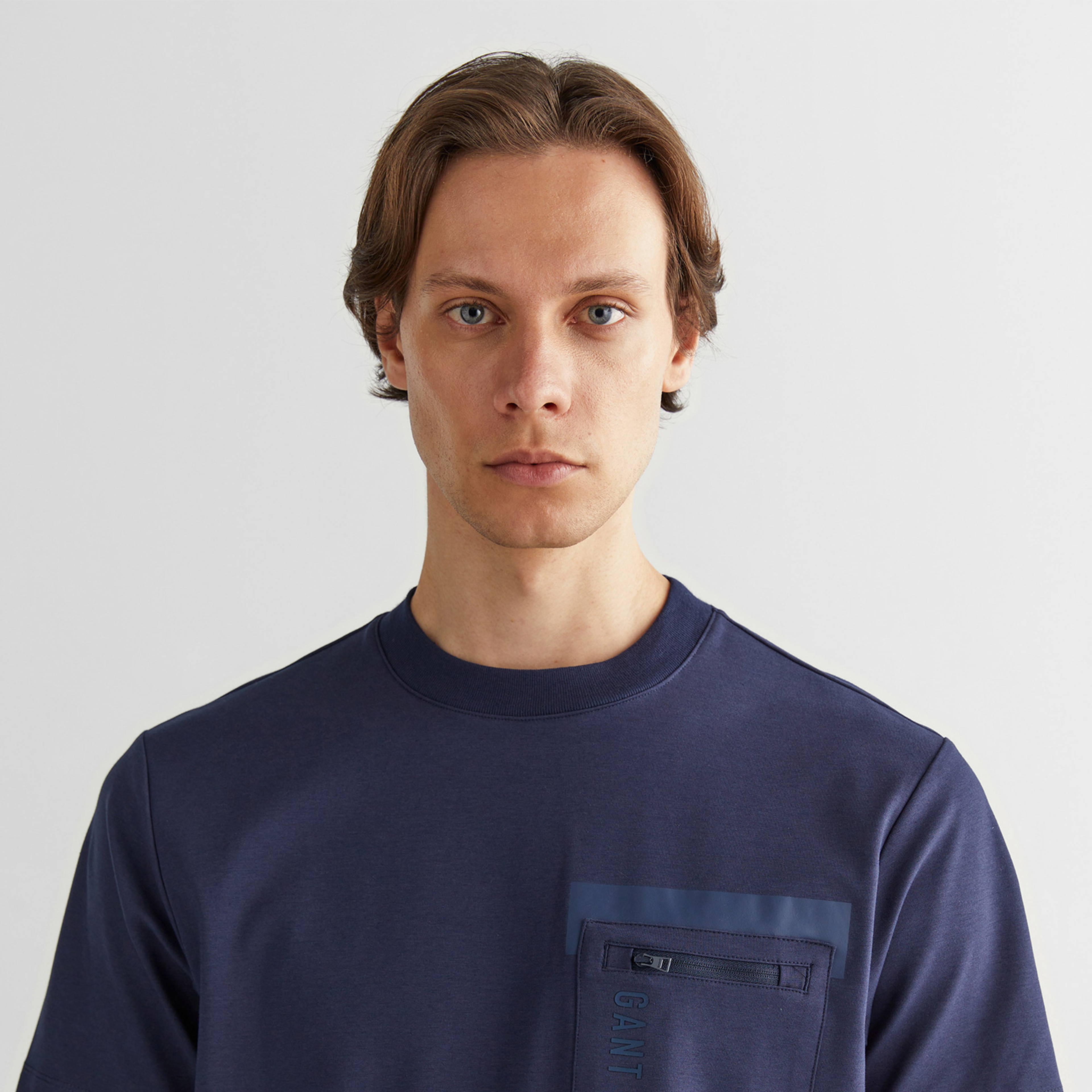 GANT Erkek Lacivert Regular Fit Bisiklet Yaka Logolu T-Shirt