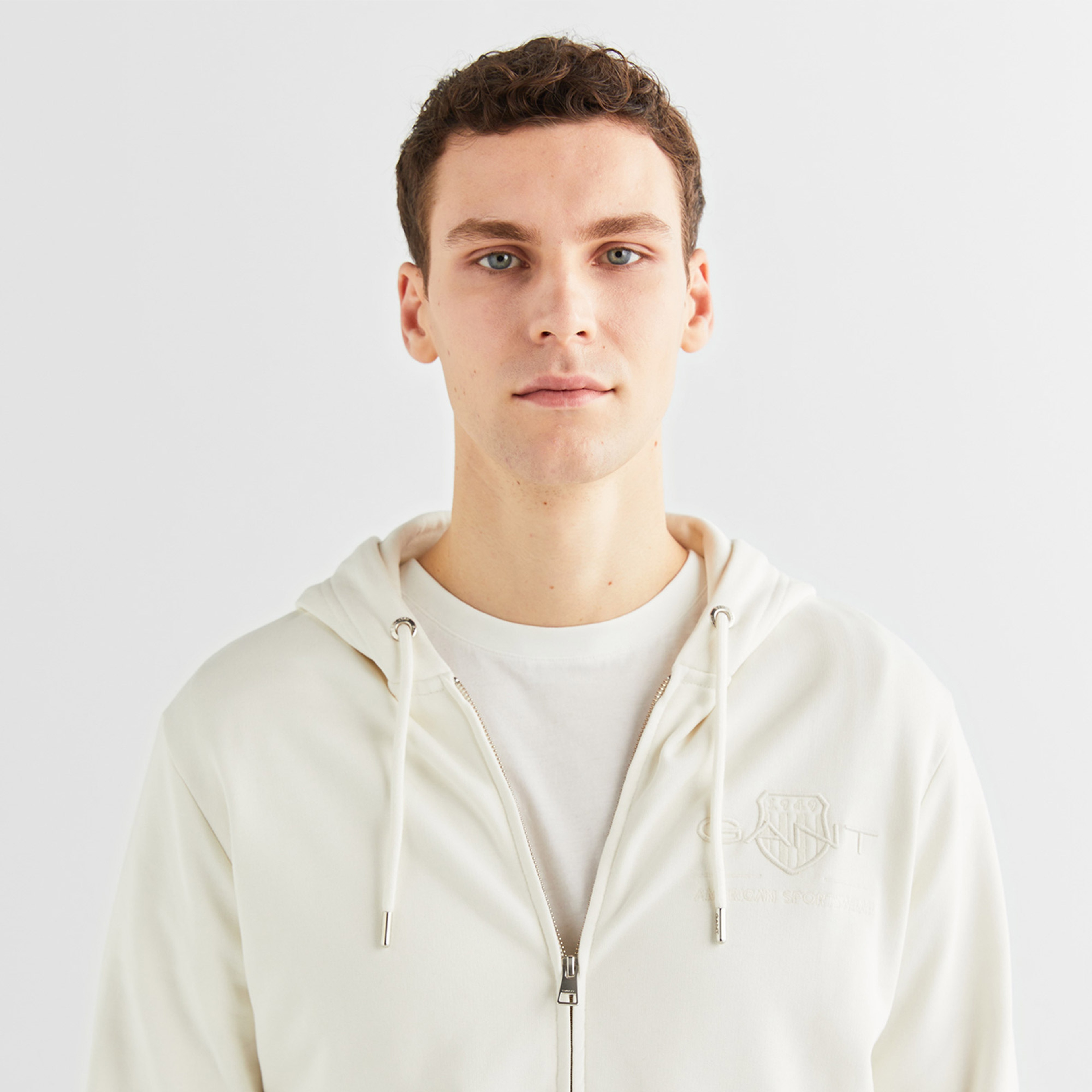 GANT Erkek Krem Regular Fit Kapüşonlu Logolu Sweatshirt