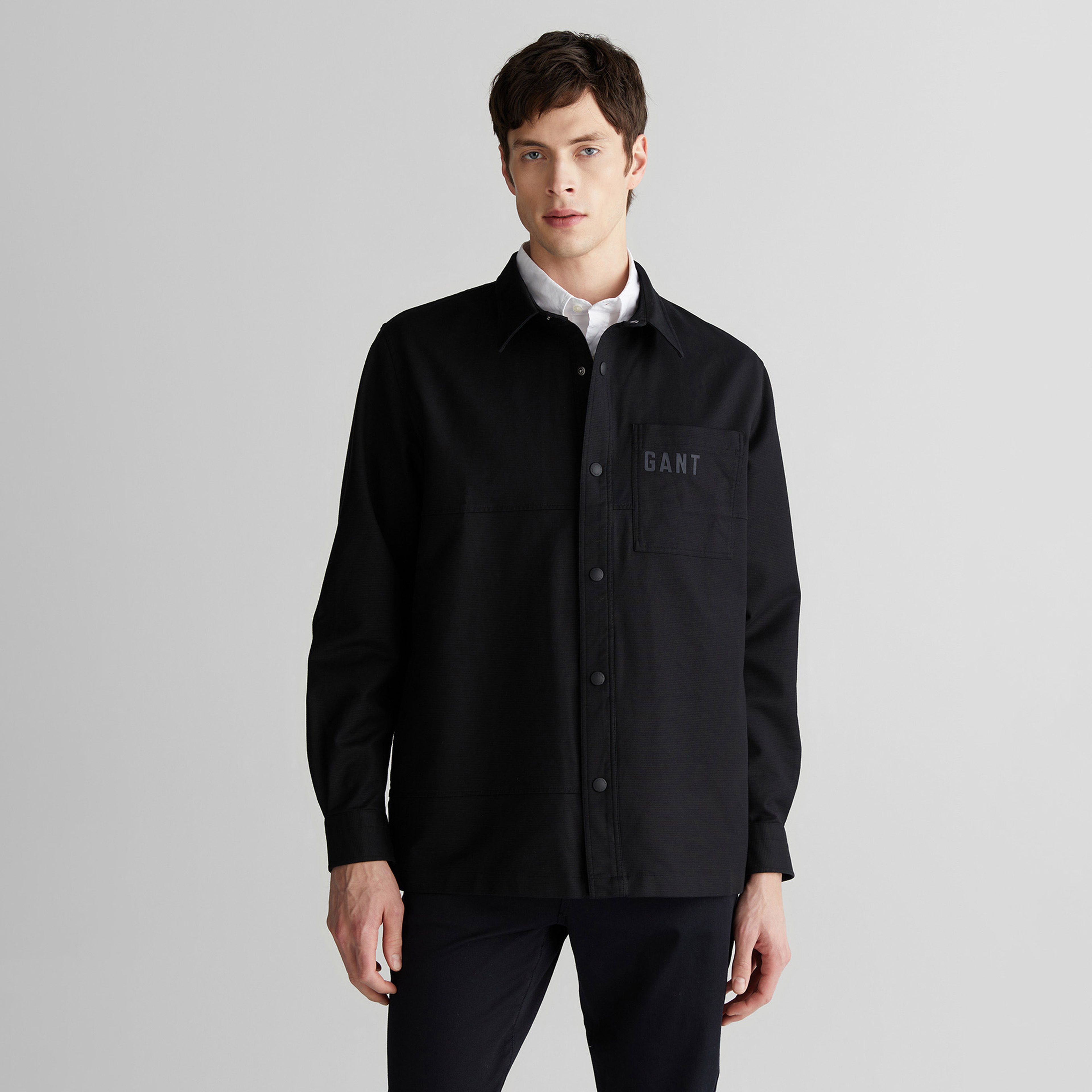 GANT Erkek Siyah Oversize Fit Logolu Gömlek