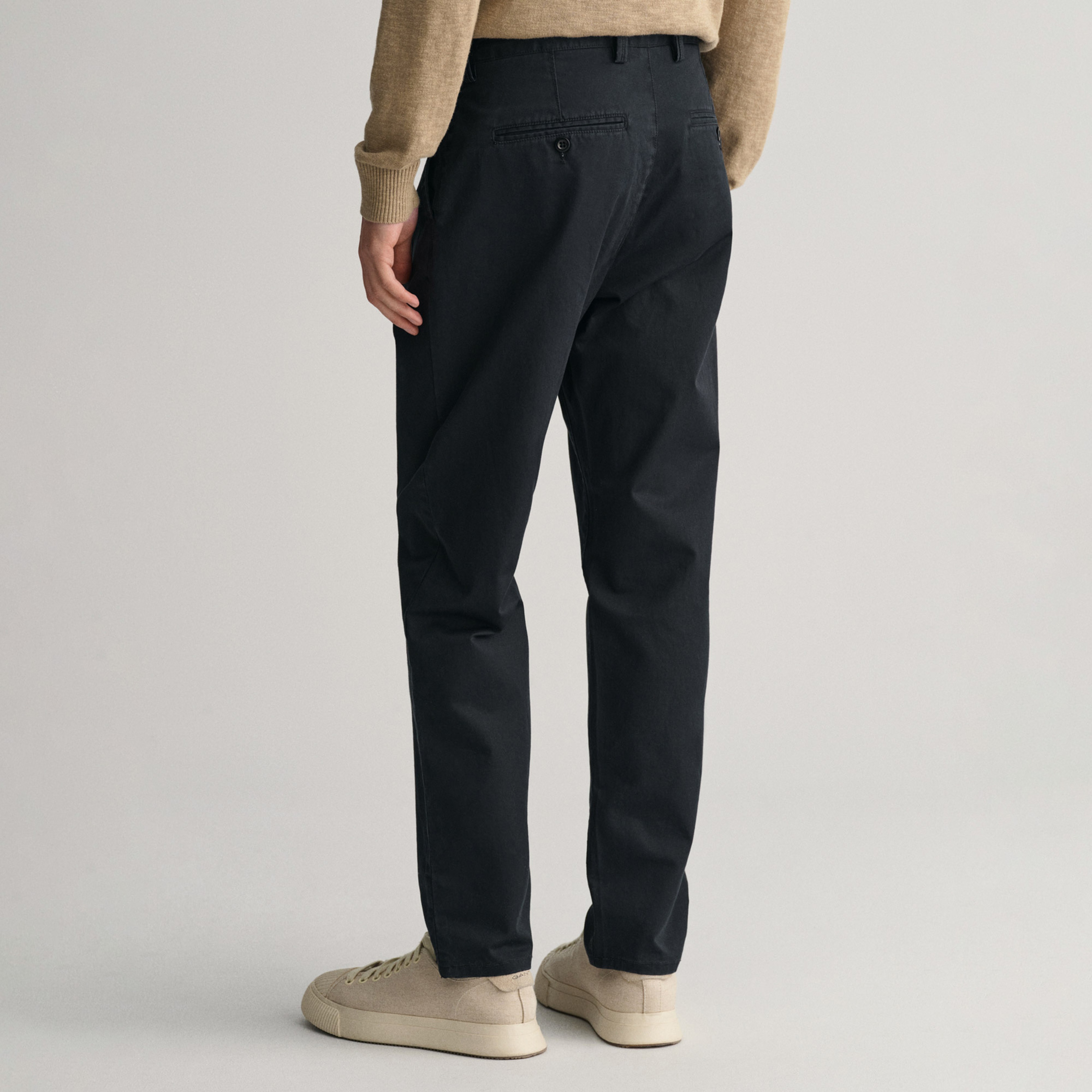 GANT Erkek Siyah Regular Fit Chino Pantolon