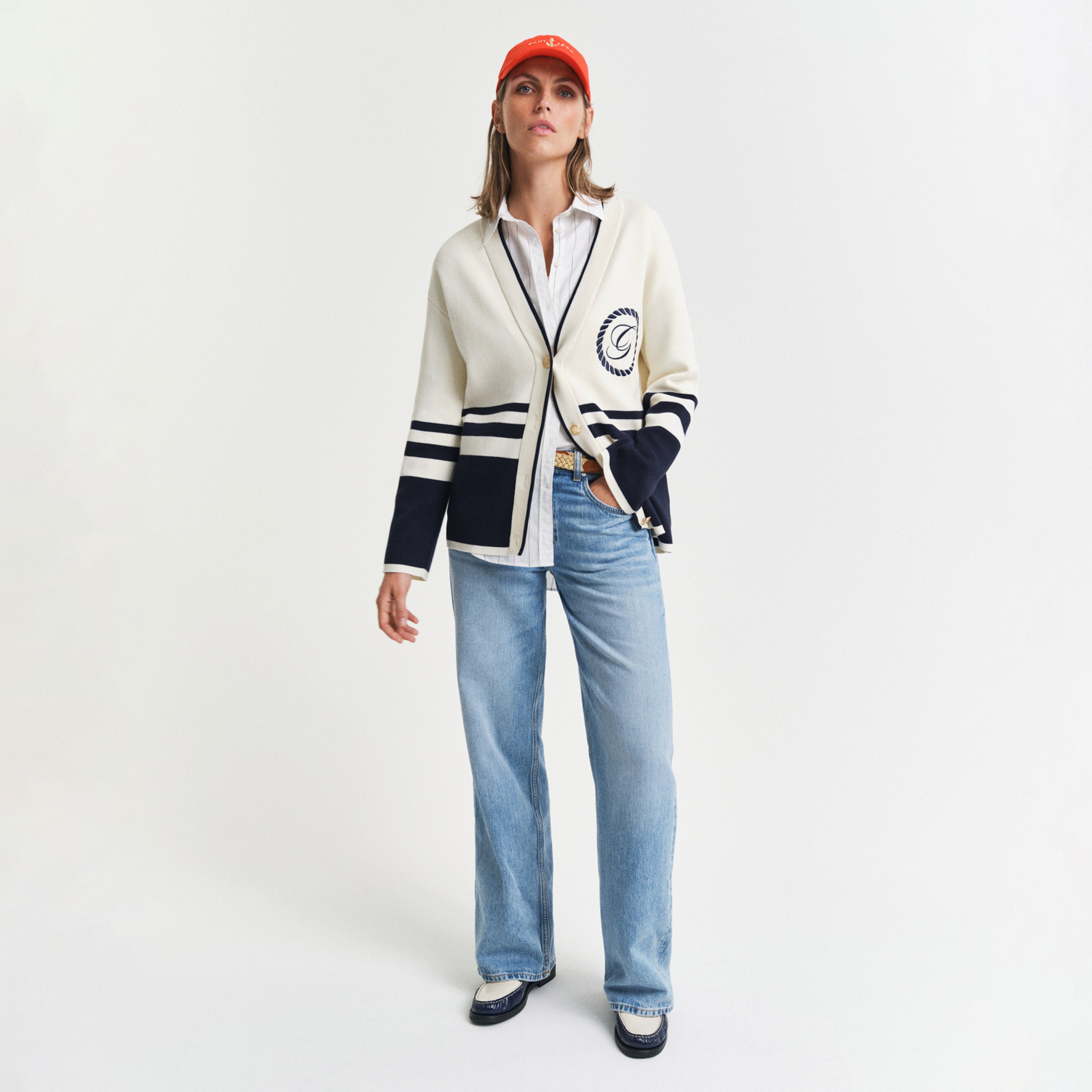 GANT Kadın Krem Relaxed Fit V Yaka Çizgili Hırka