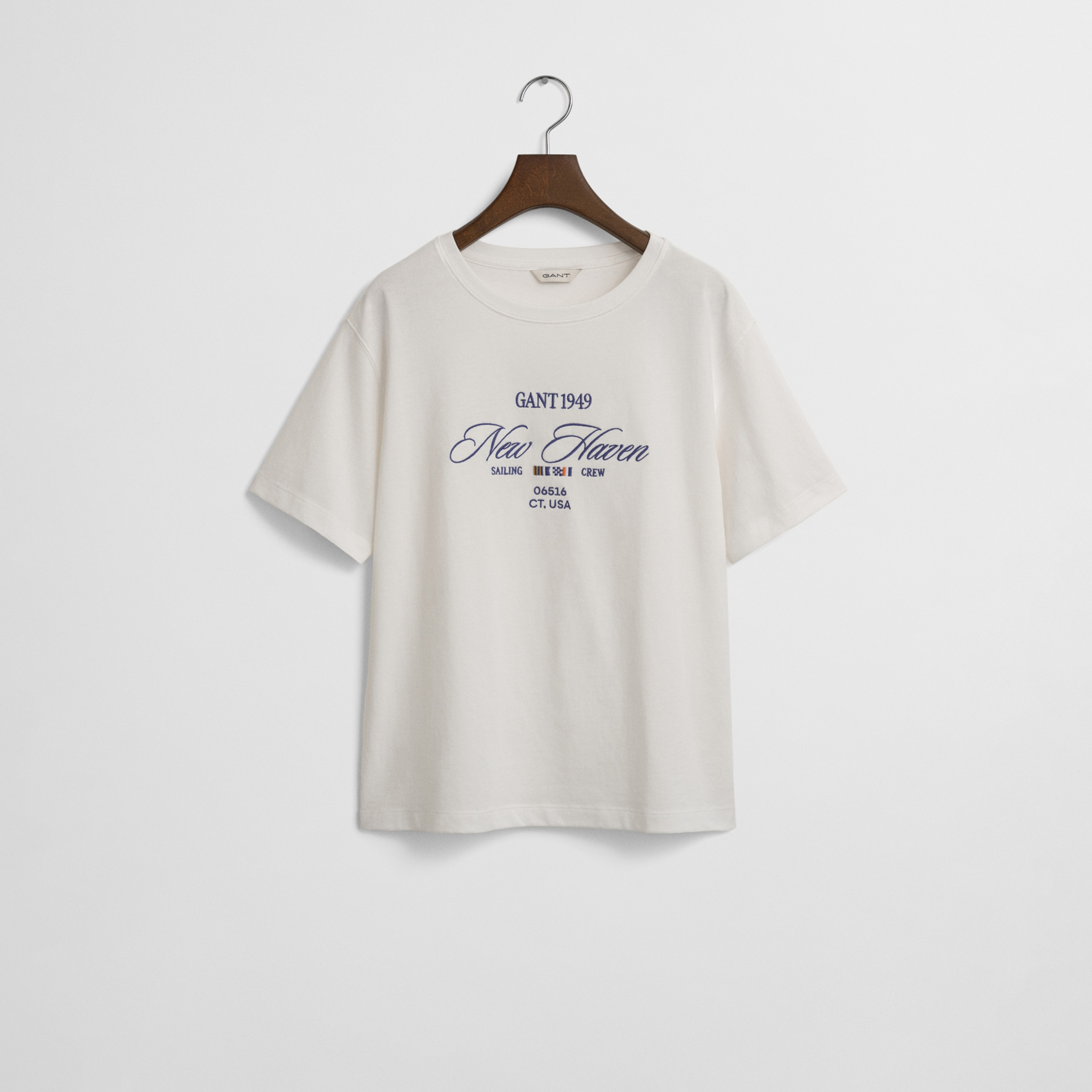 GANT Kadın Krem Relaxed Fit Bisiklet Yaka Logolu T-Shirt