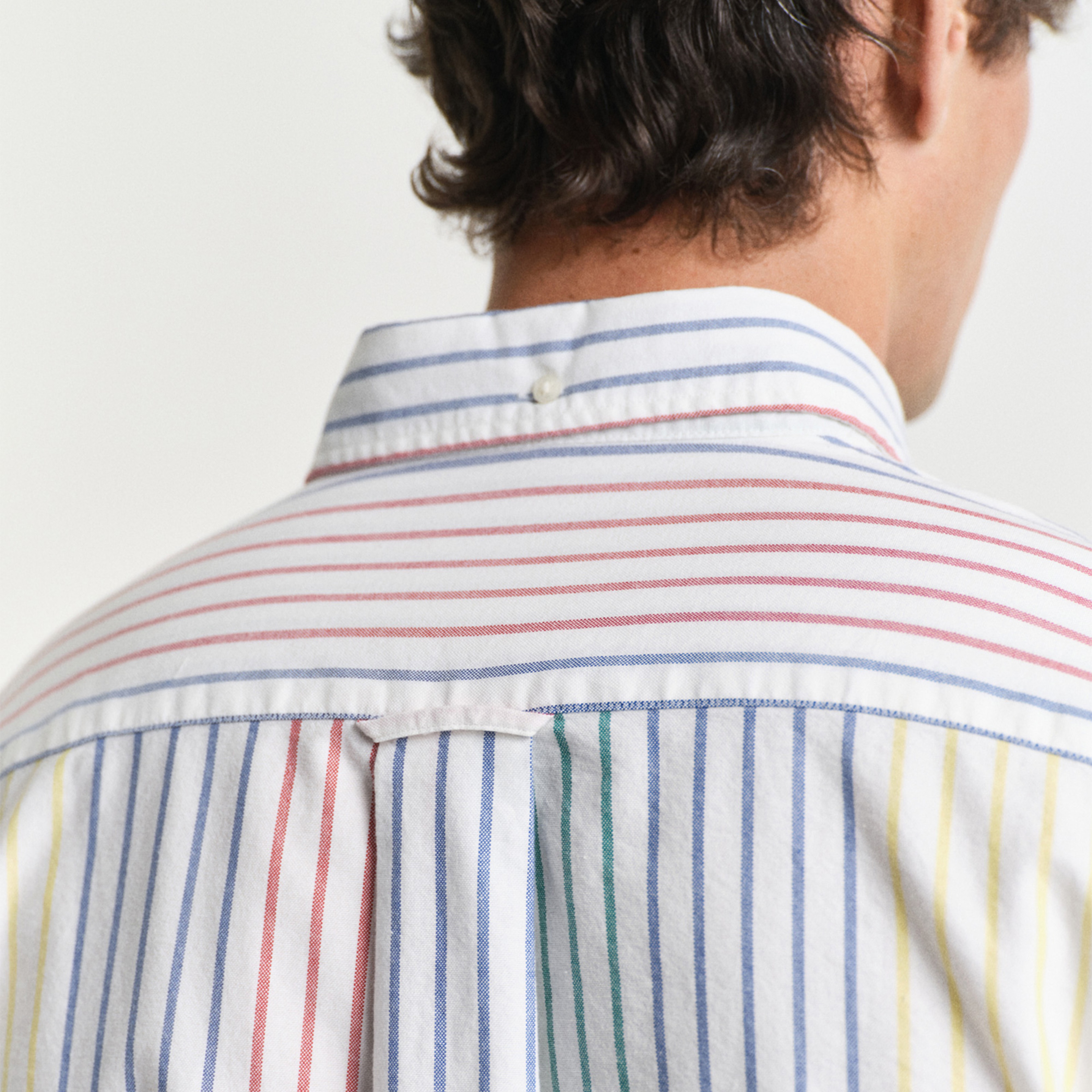 GANT Erkek Renkli Regular Fit Düğmeli Yaka Çizgili Gömlek