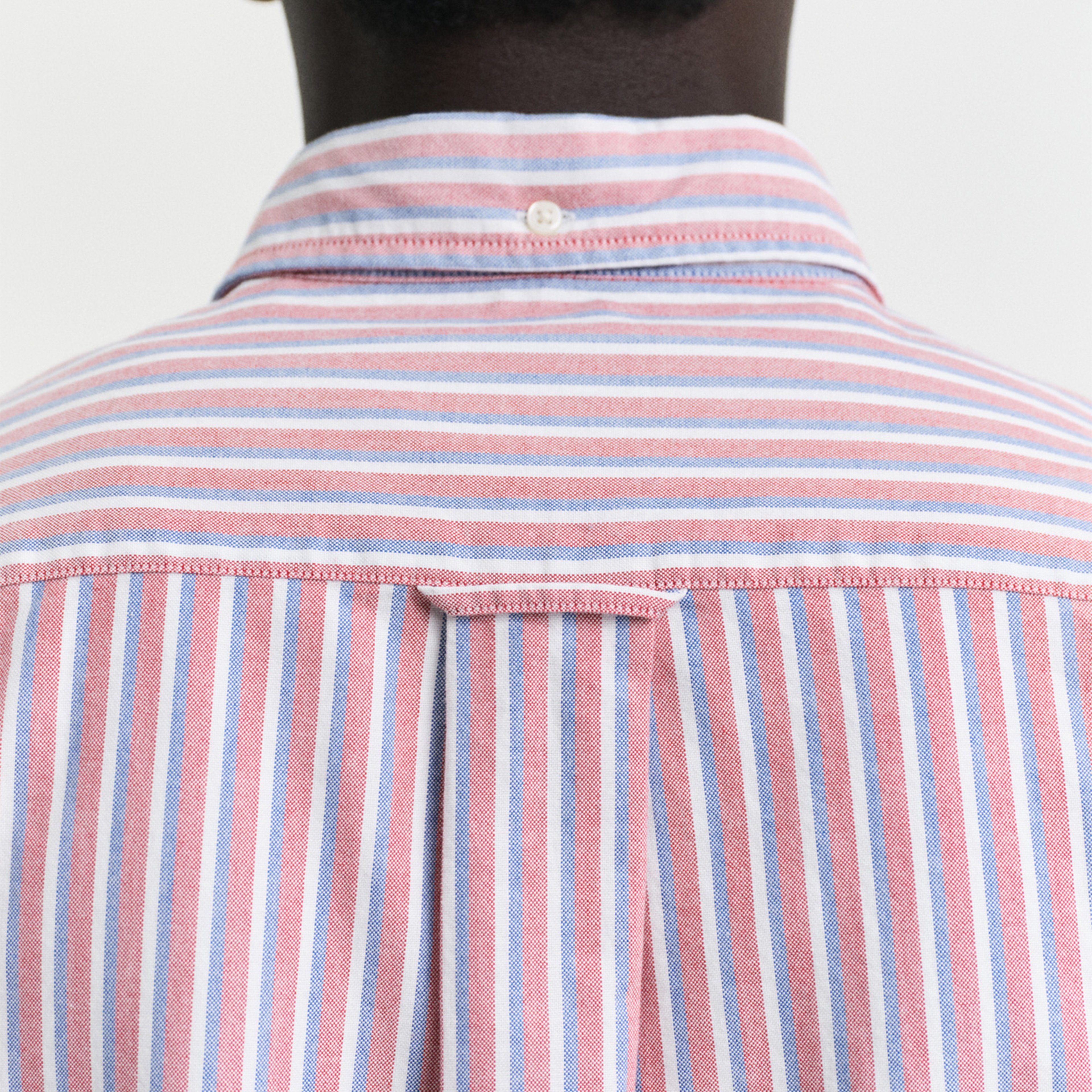 GANT Erkek Kırmızı Regular Fit Düğmeli Yaka Çizgili Gömlek