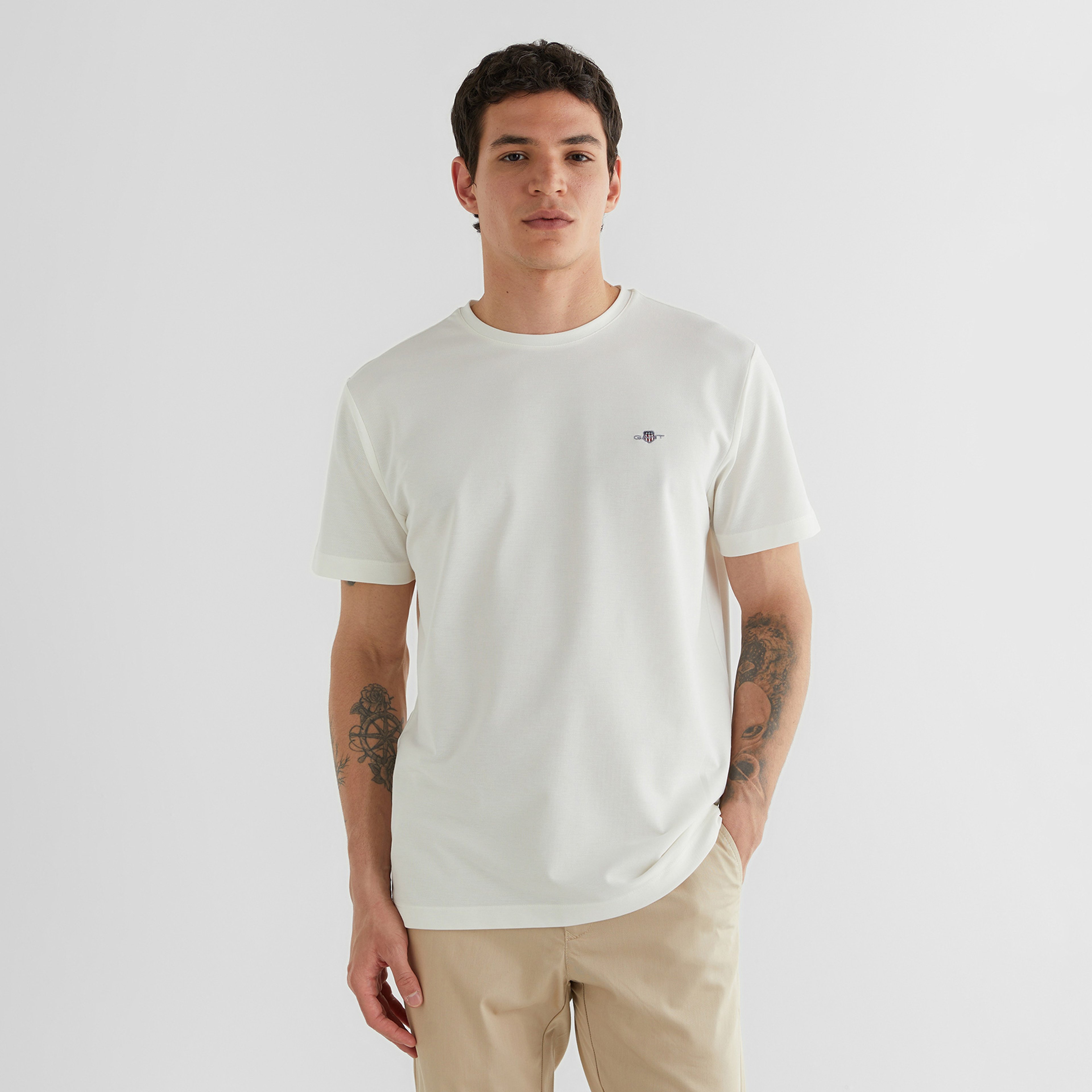 GANT Erkek Beyaz Bisiklet Yaka Regular Fit T-Shirt