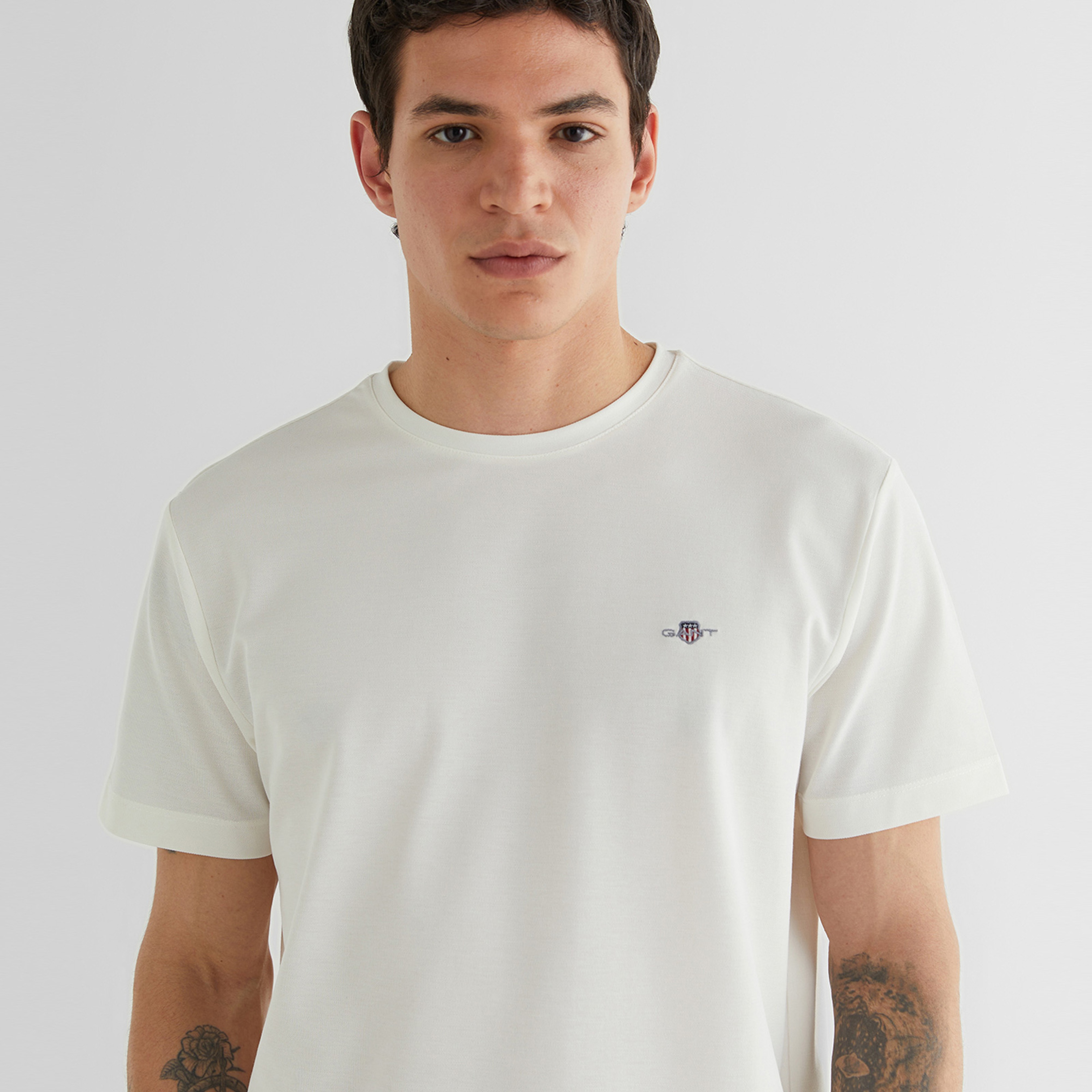 GANT Erkek Beyaz Bisiklet Yaka Regular Fit T-Shirt