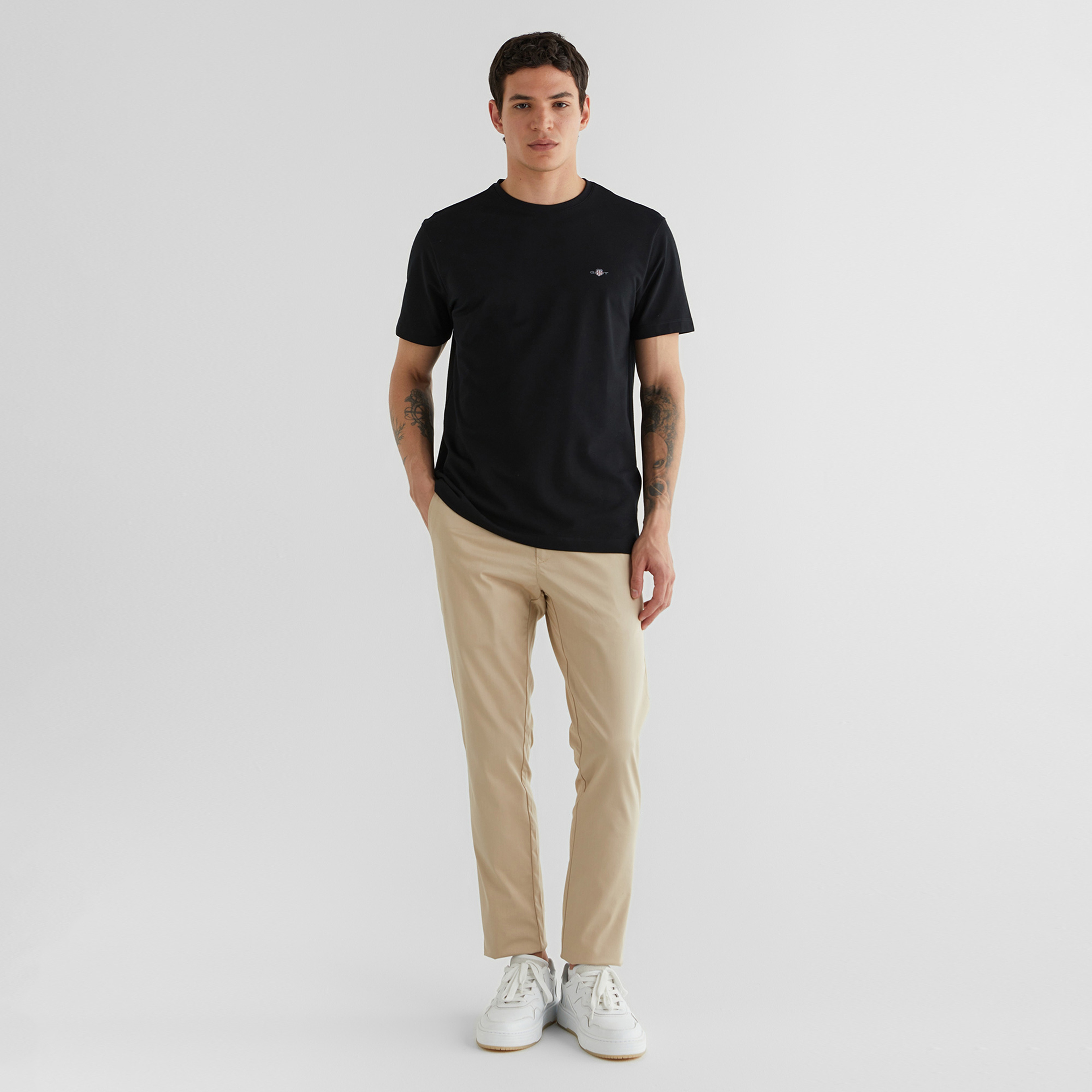 GANT Erkek Siyah Bisiklet Yaka Regular Fit T-Shirt