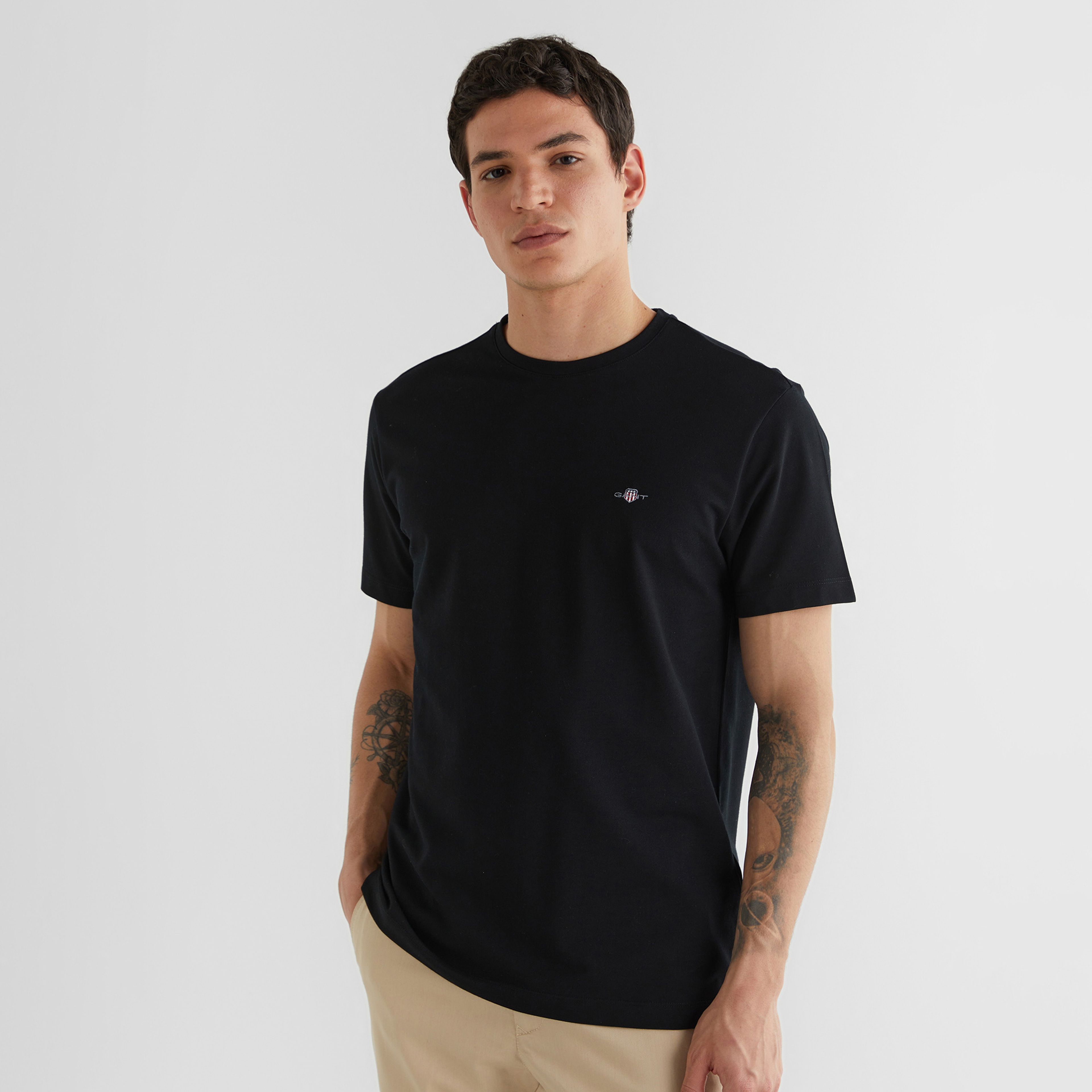 GANT Erkek Siyah Bisiklet Yaka Regular Fit T-Shirt