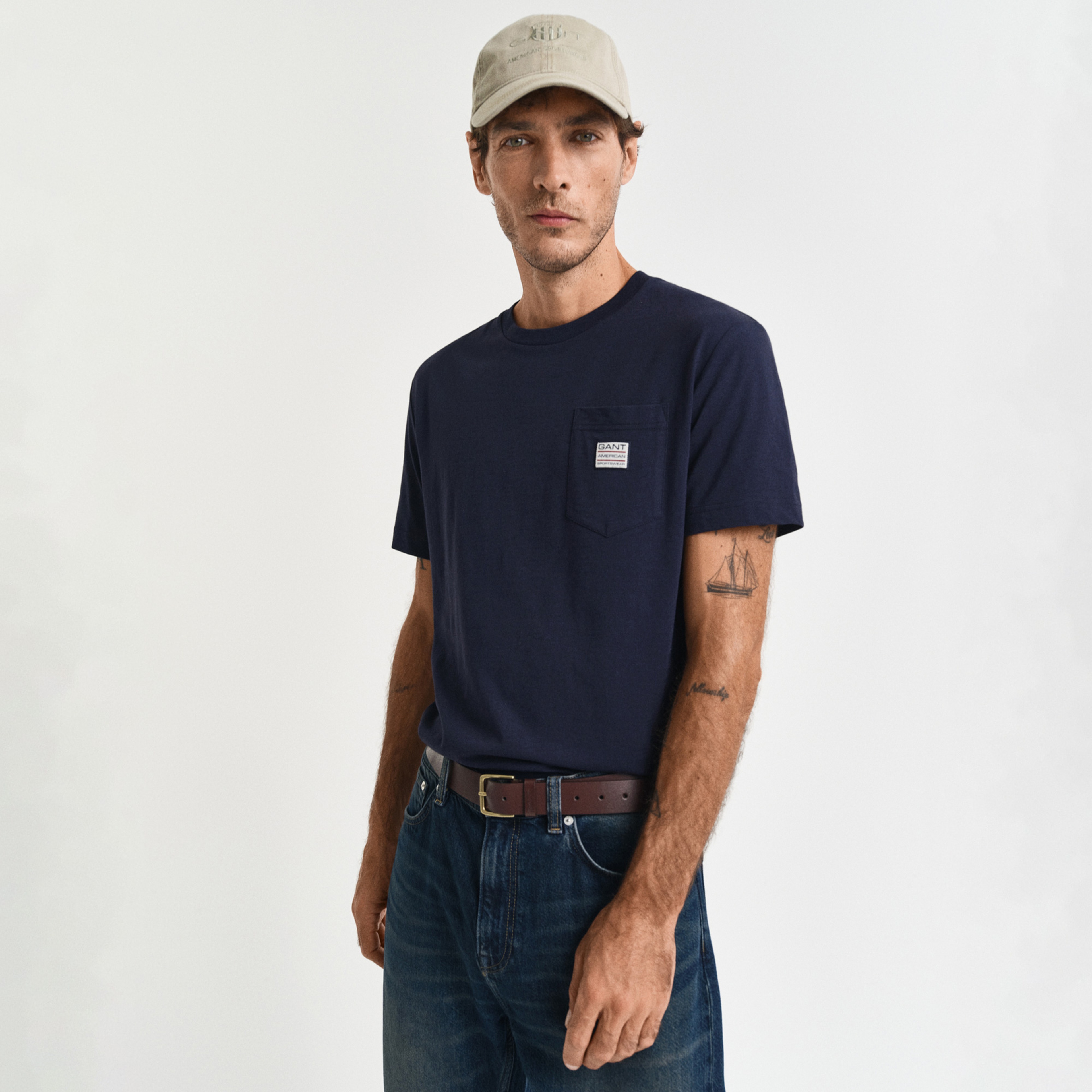 GANT Erkek Lacivert Regular Fit Bisiklet Yaka T-Shirt