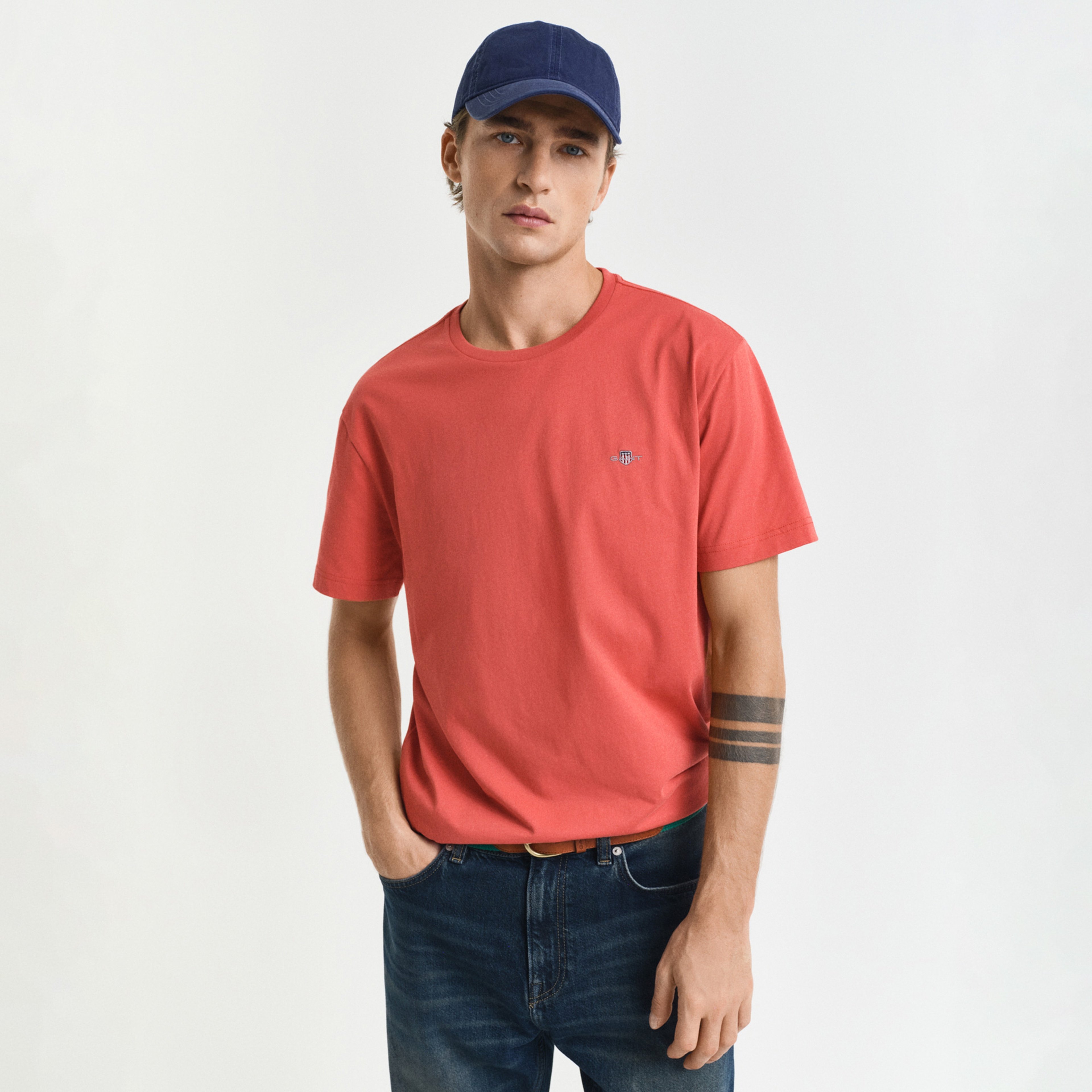 GANT Erkek Kırmızı Regular Fit Bisiklet Yaka T-Shirt