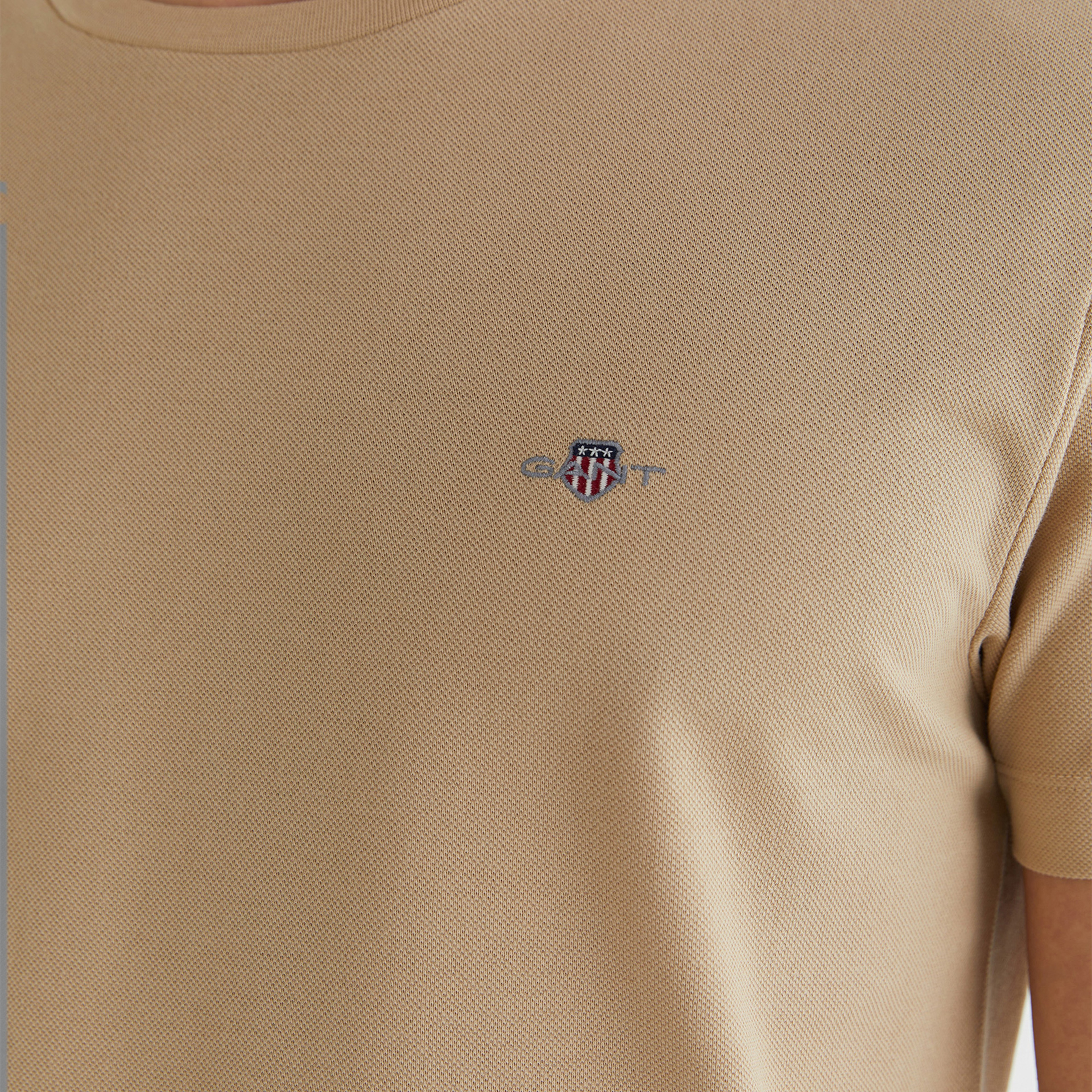 GANT Erkek Bej Slim Fit Bisiklet Yaka T-Shirt