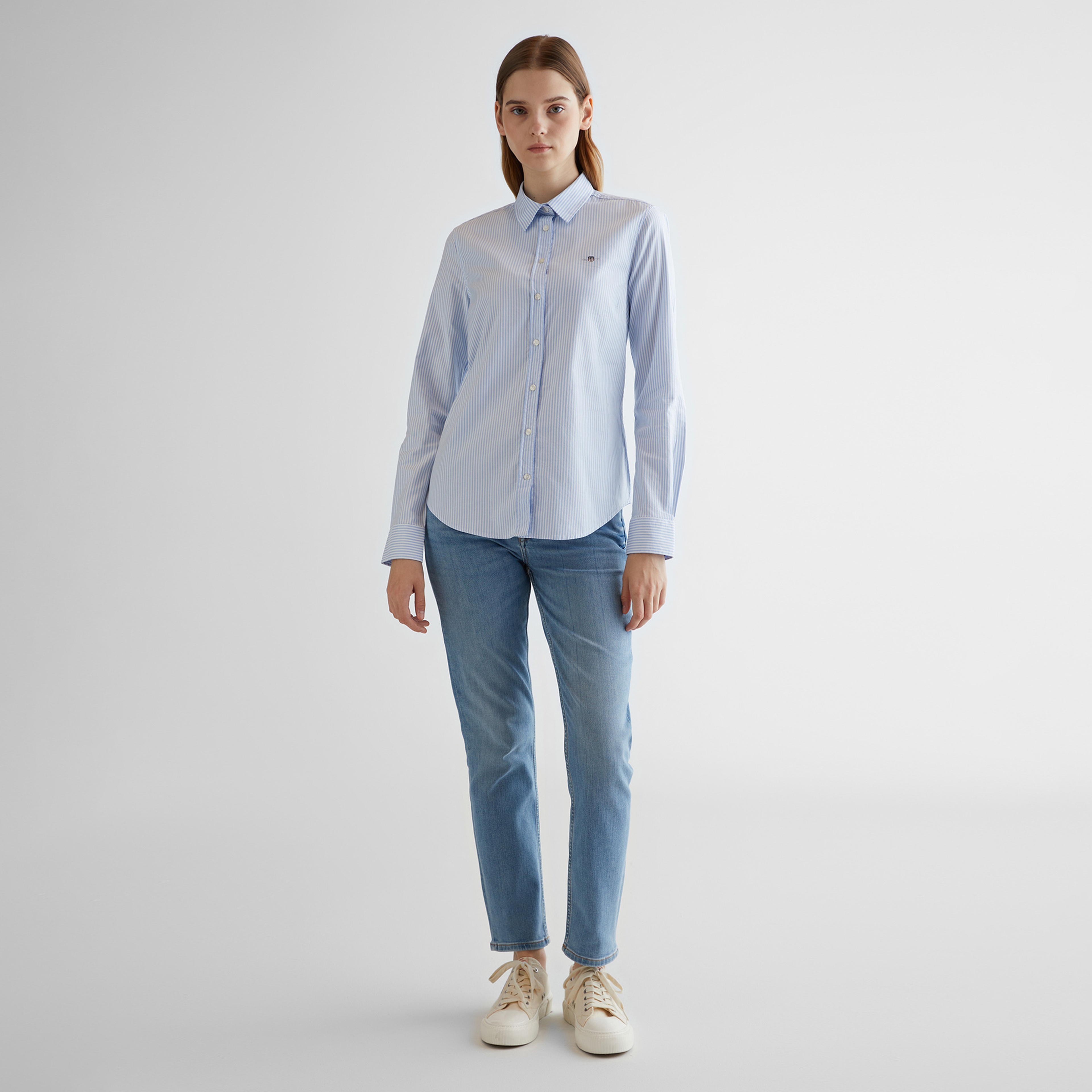 GANT Kadın Mavi Slim Fit Klasik Yaka Çizgili Oxford Gömlek
