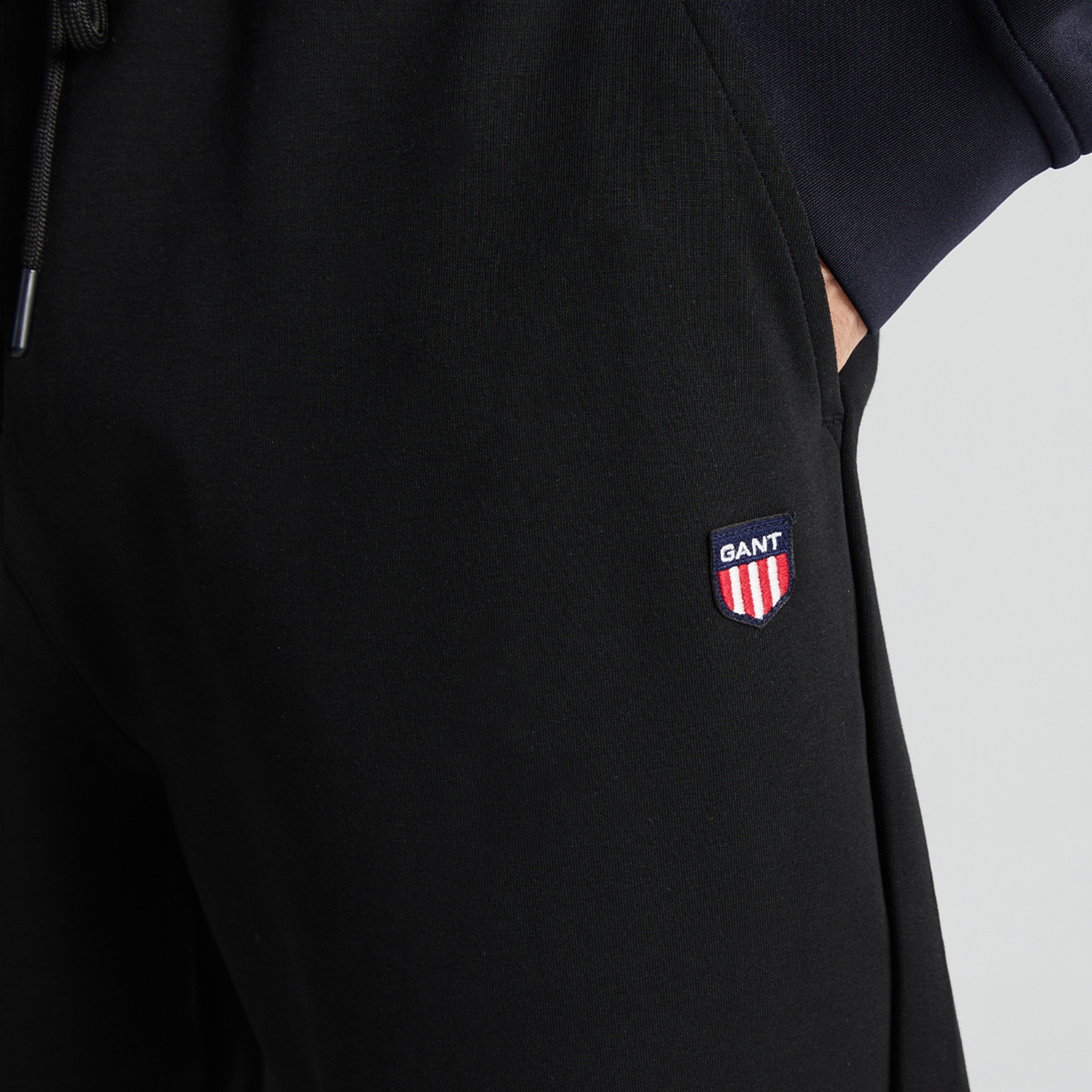 GANT Erkek Siyah Regular Fit Eşofman Altı