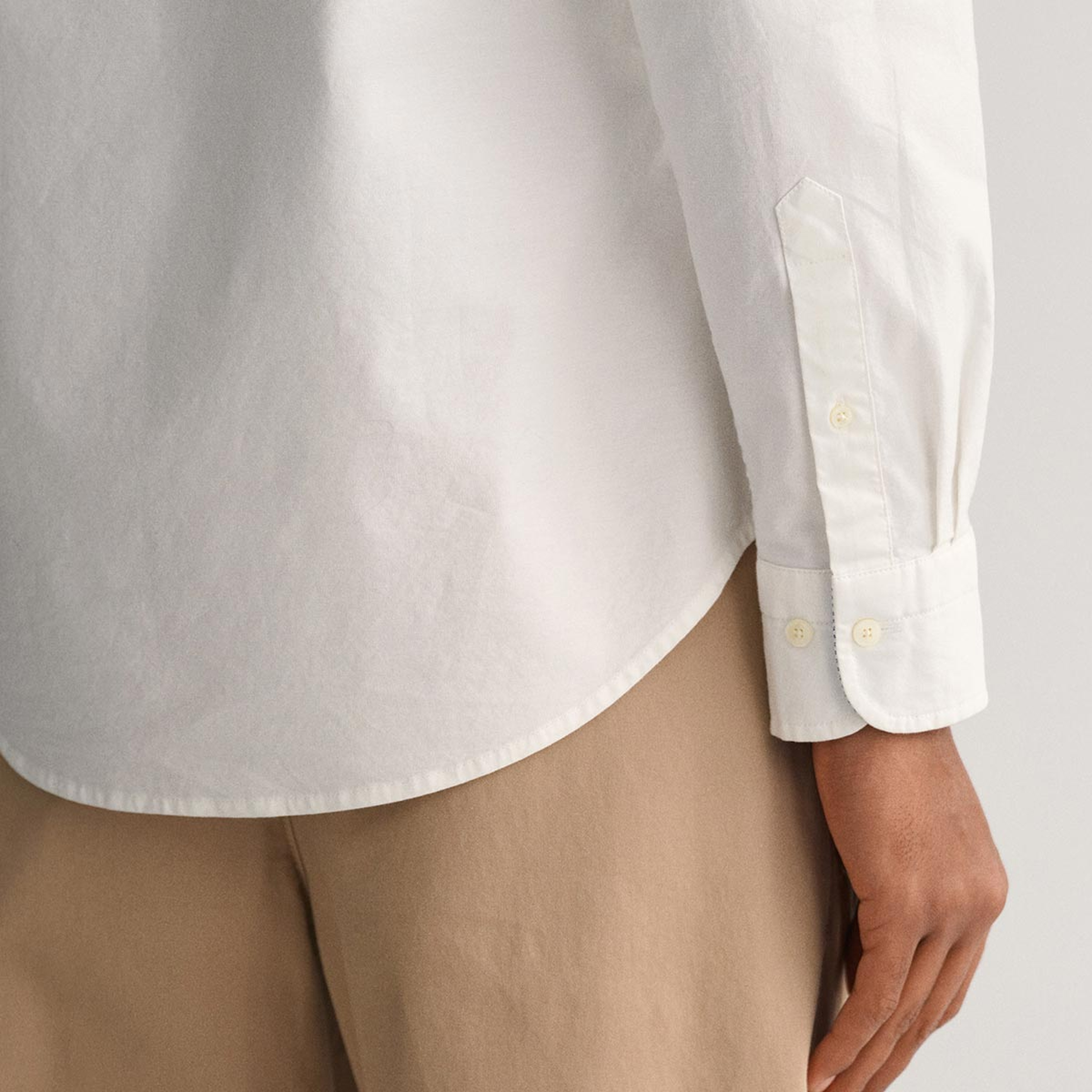 GANT Erkek Beyaz Slim Fit Düğmeli Yaka Gömlek