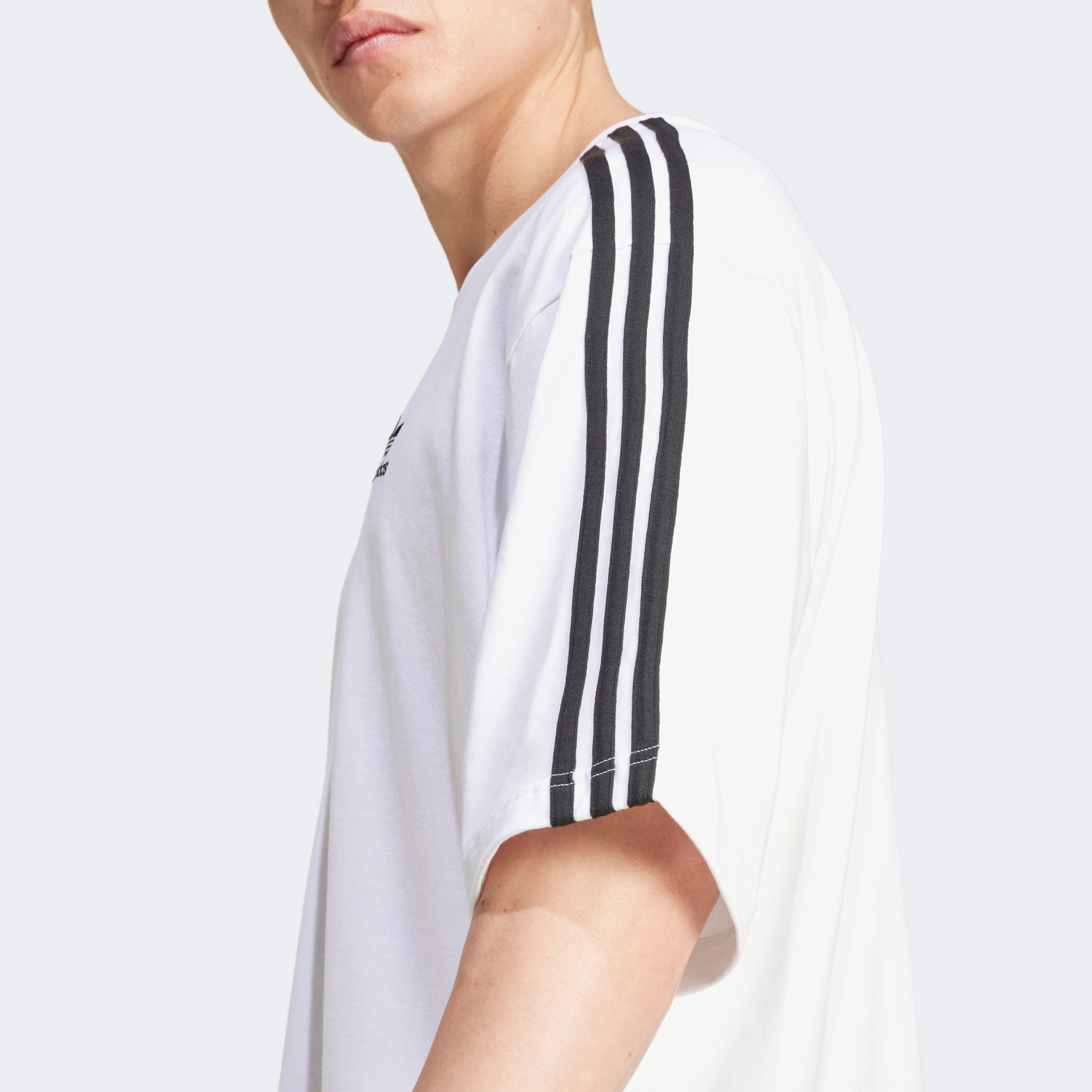 adidas Adicolor Oversized Erkek Beyaz T-Shirt