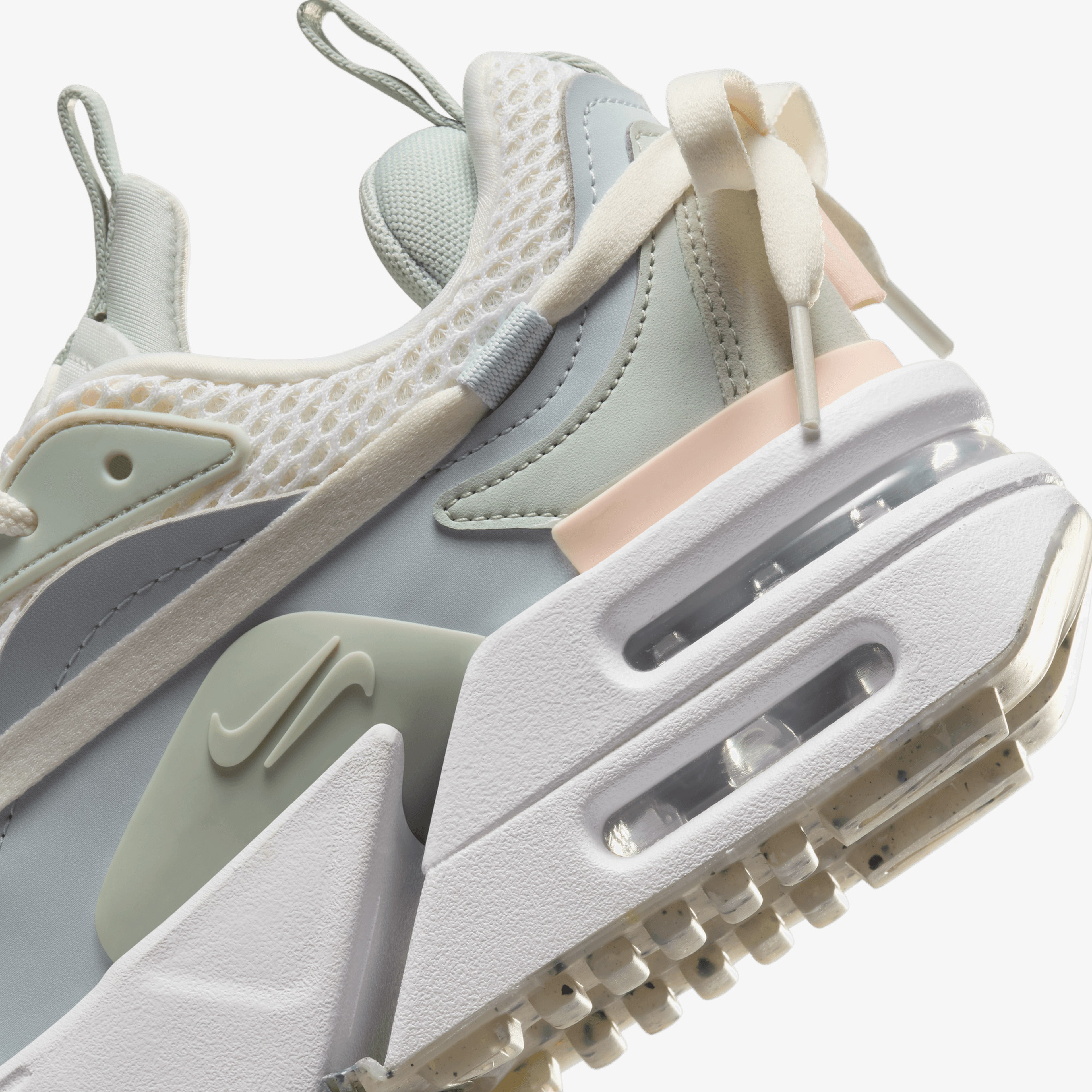 Nike Air Max Furyosa Kadın Beyaz Sneaker