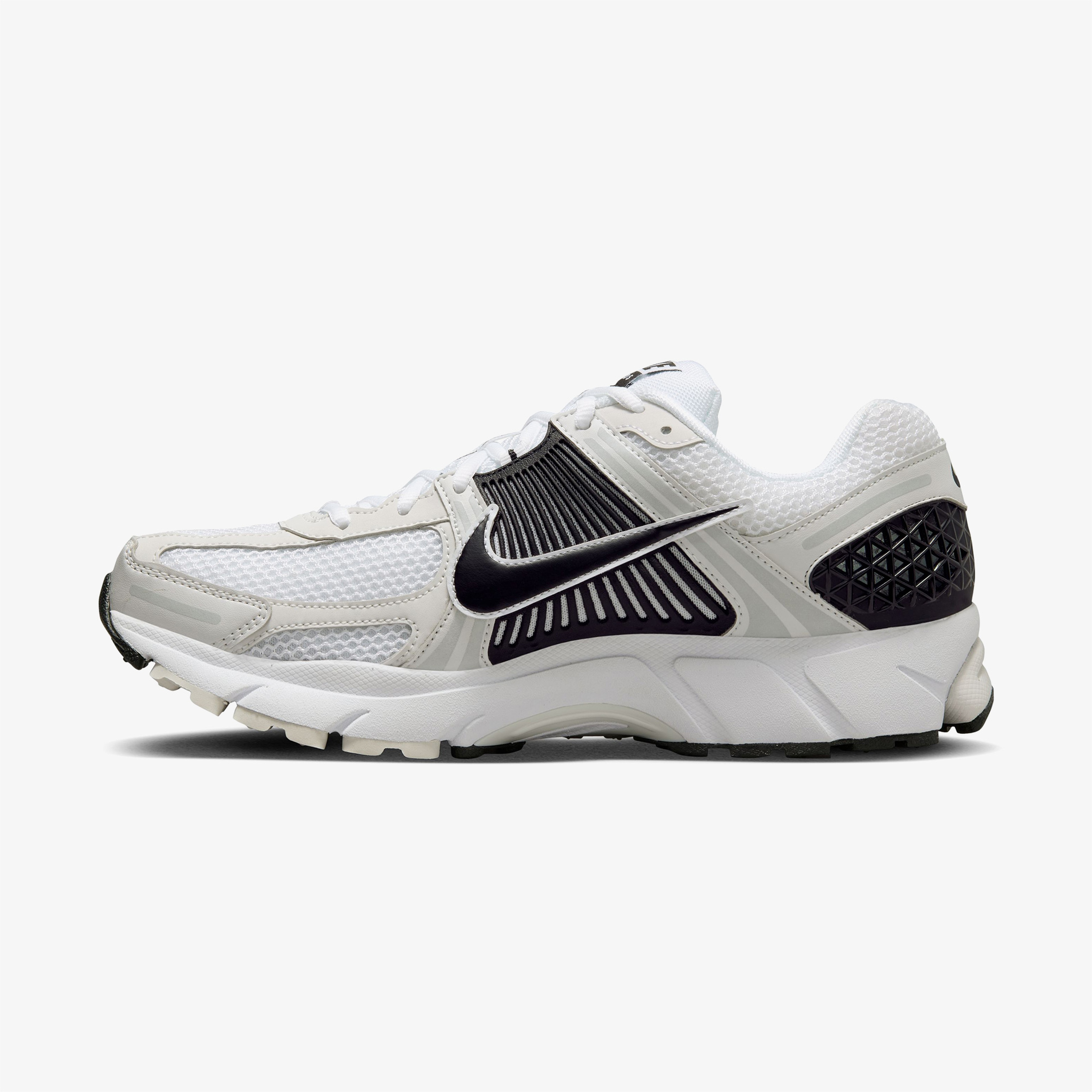 Nike Zoom Vomero 5 Erkek Beyaz Sneaker