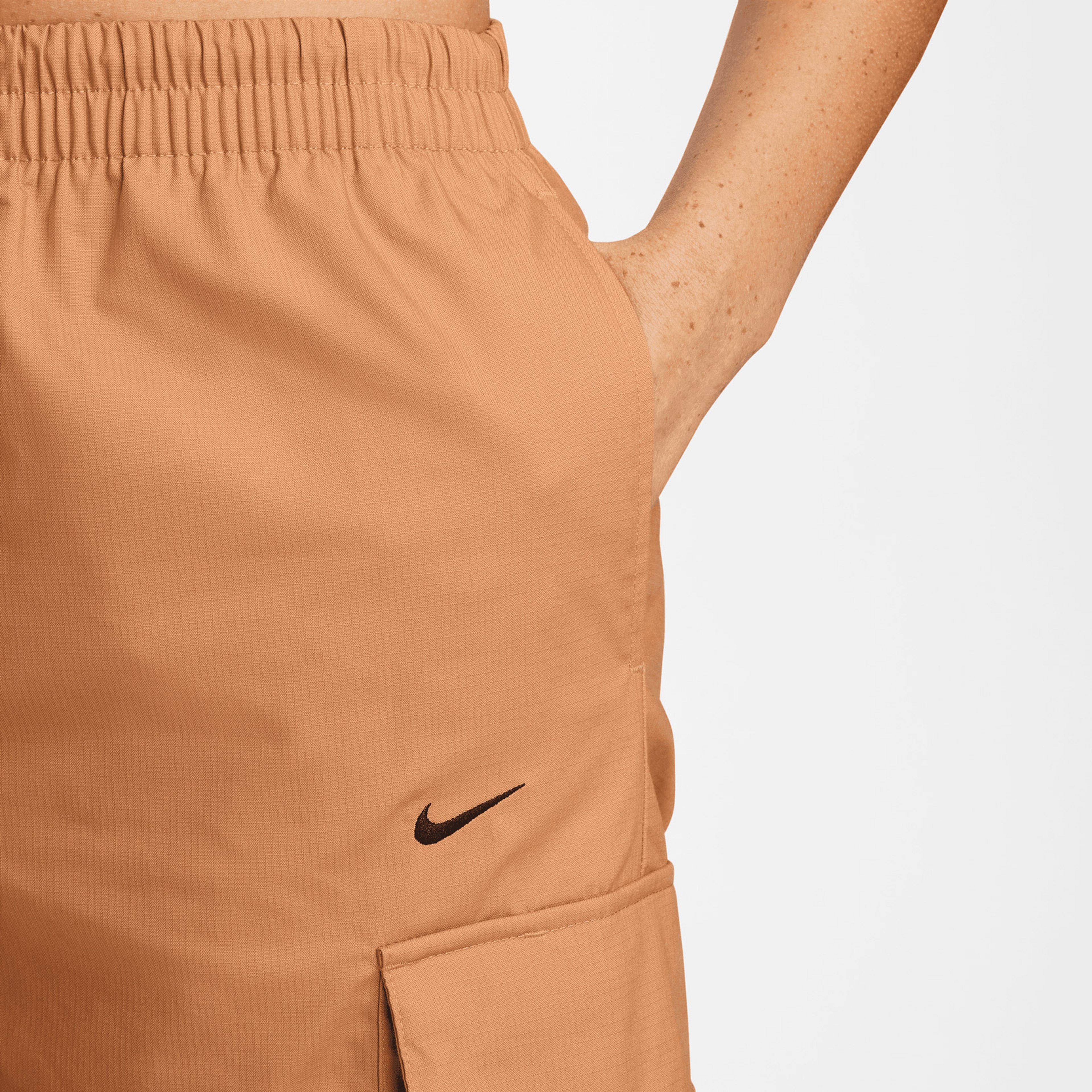 Nike Sportswear Essential Kadın Kahverengi Eşofman Altı