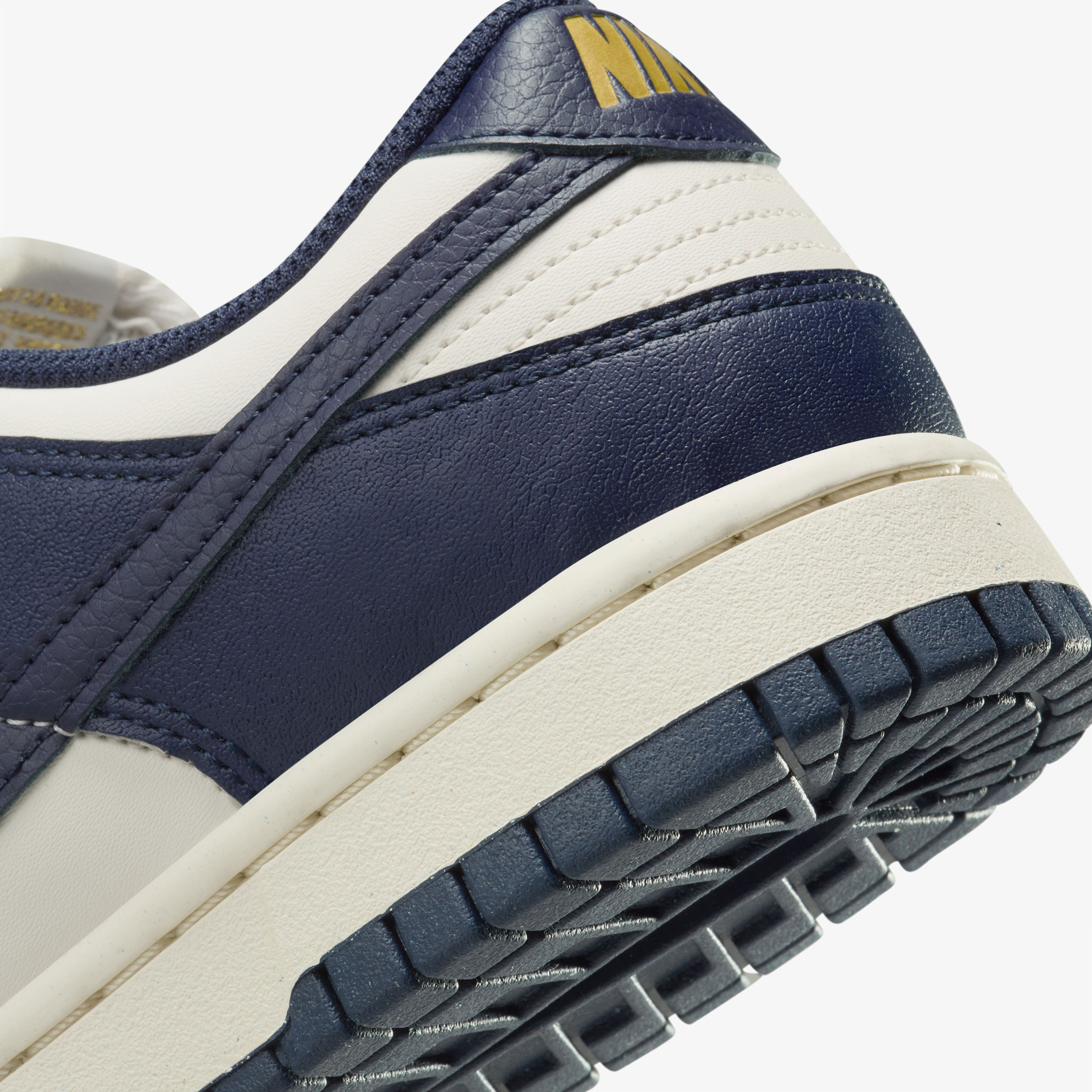 Nike Dunk Low Next Nature Kadın Siyah Sneaker