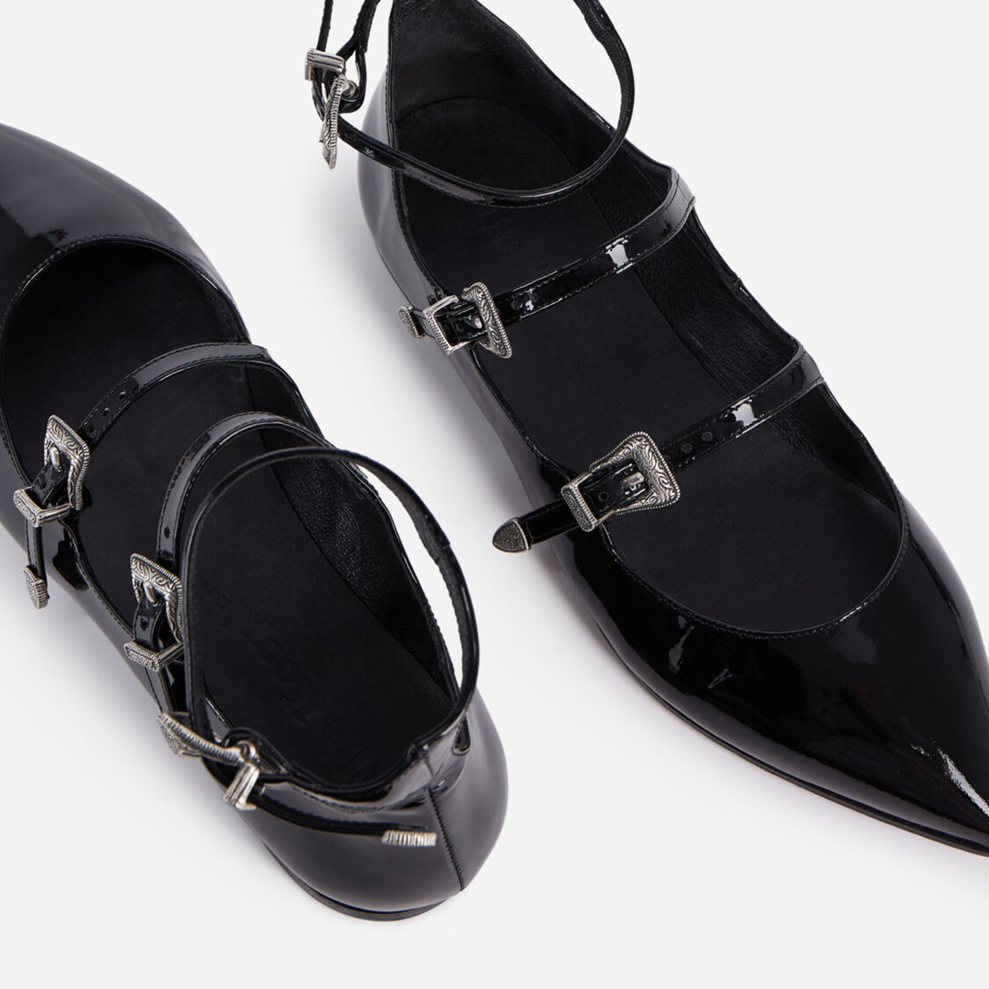 KADIN SİYAH AYAKKABI