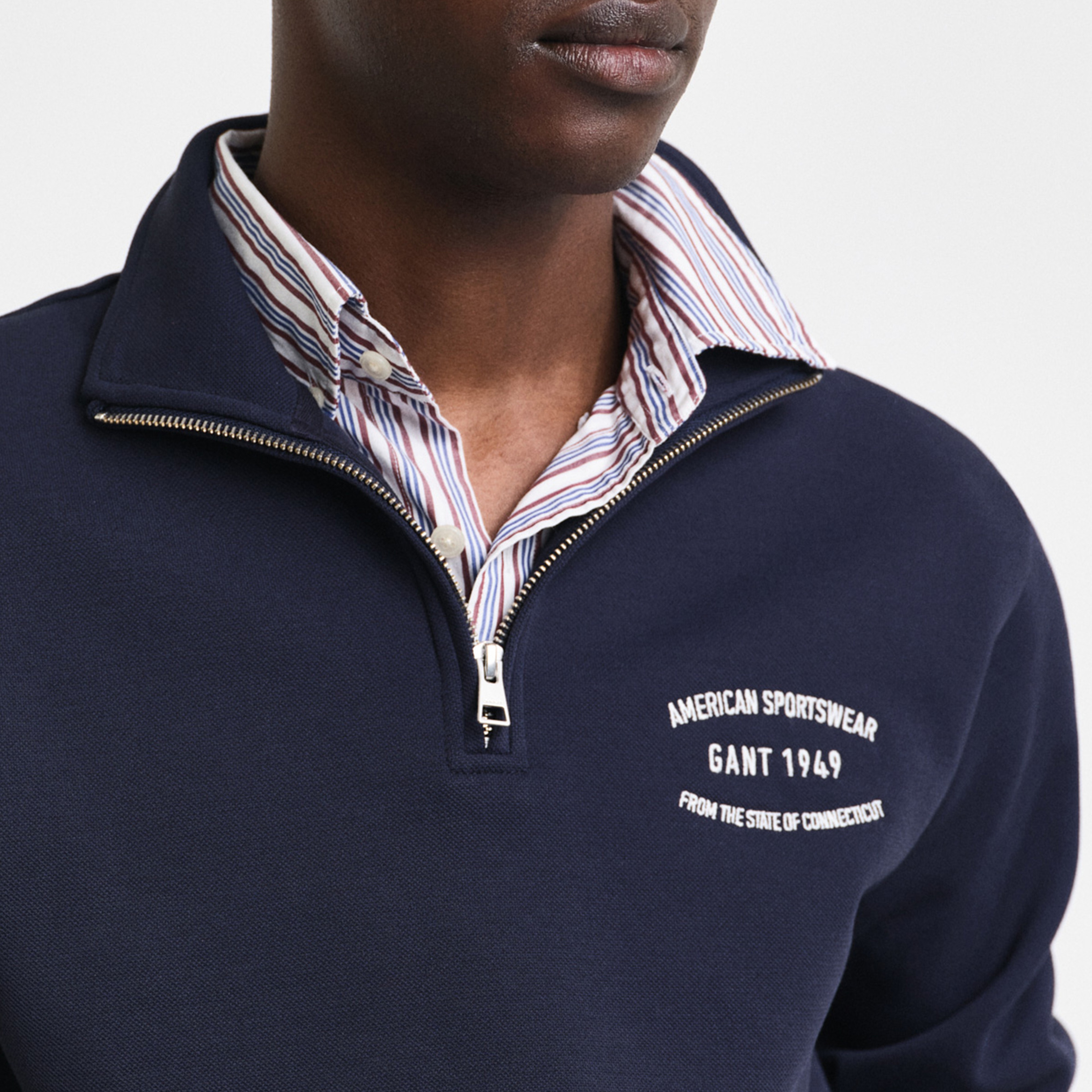 GANT Erkek Lacivert Regular Fit Yarım Fermuarlı Logolu Sweatshirt