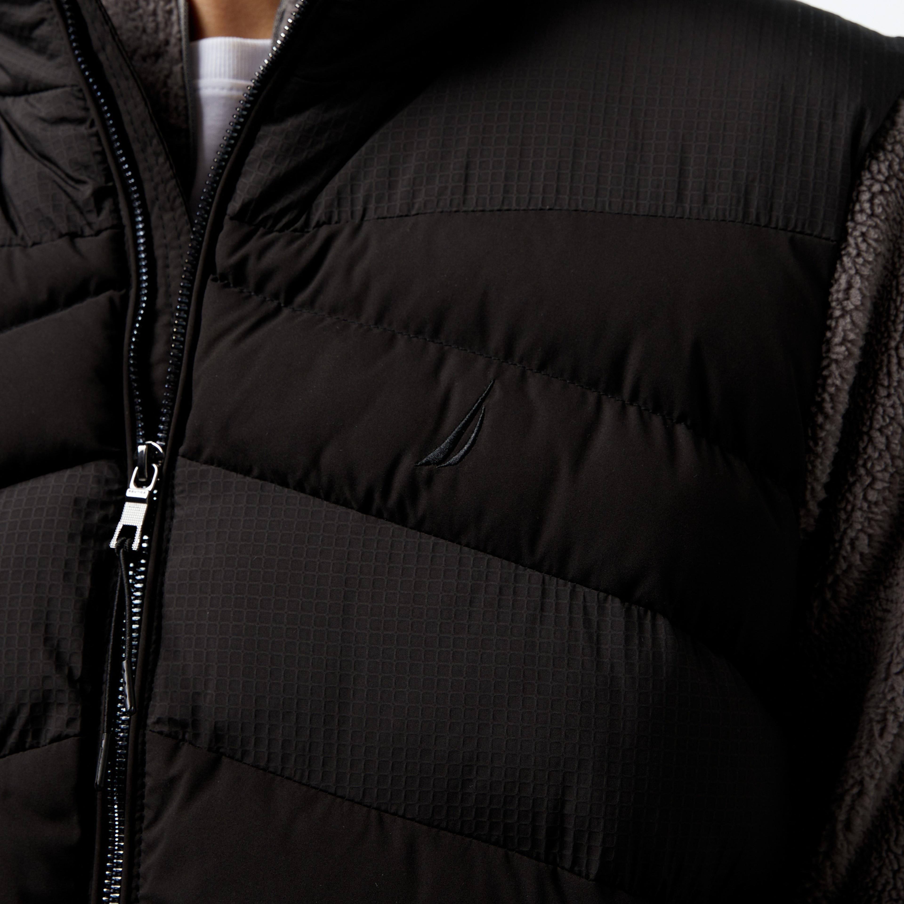 Nautica Erkek Siyah Yelek