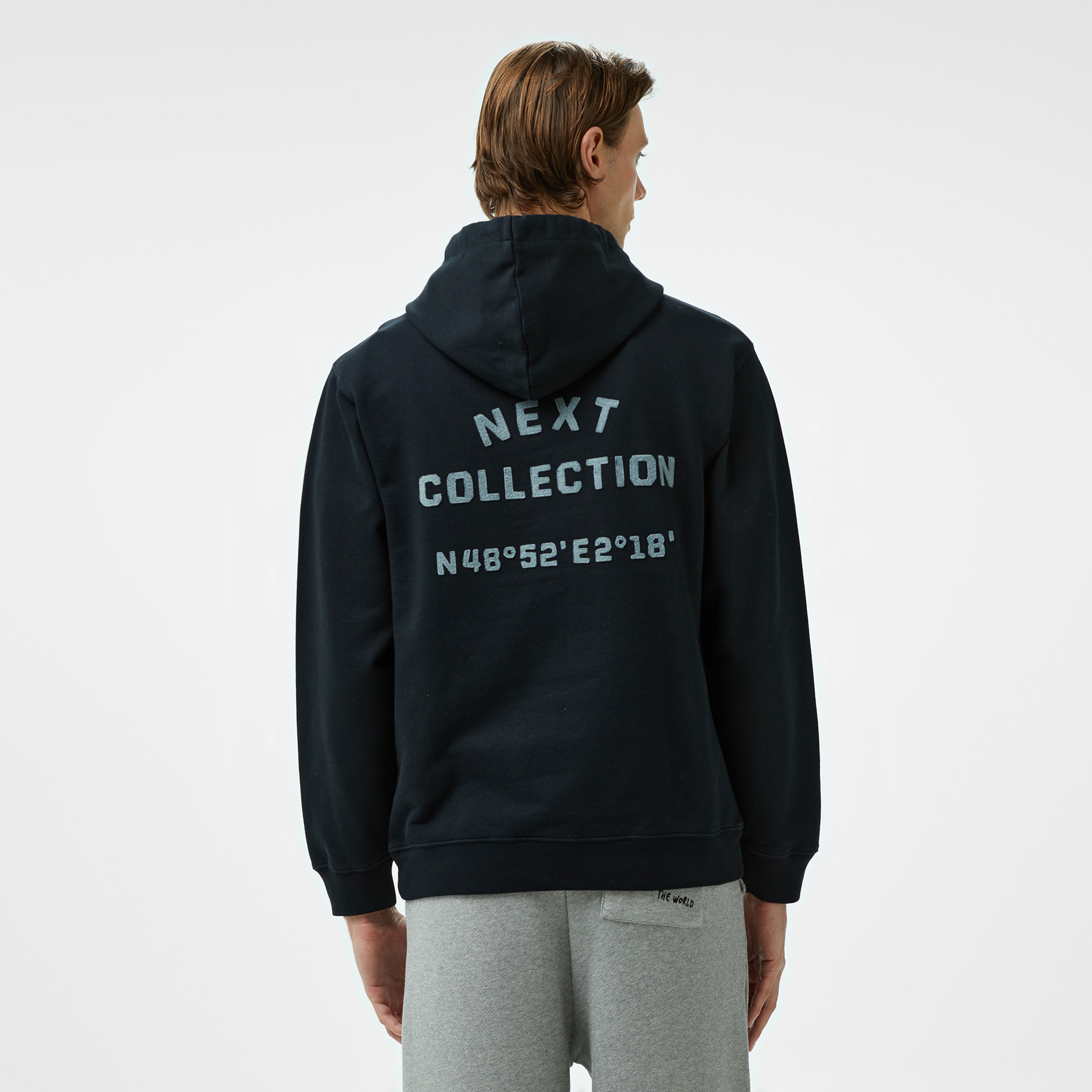 ERKEK SİYAH SWEATSHIRT