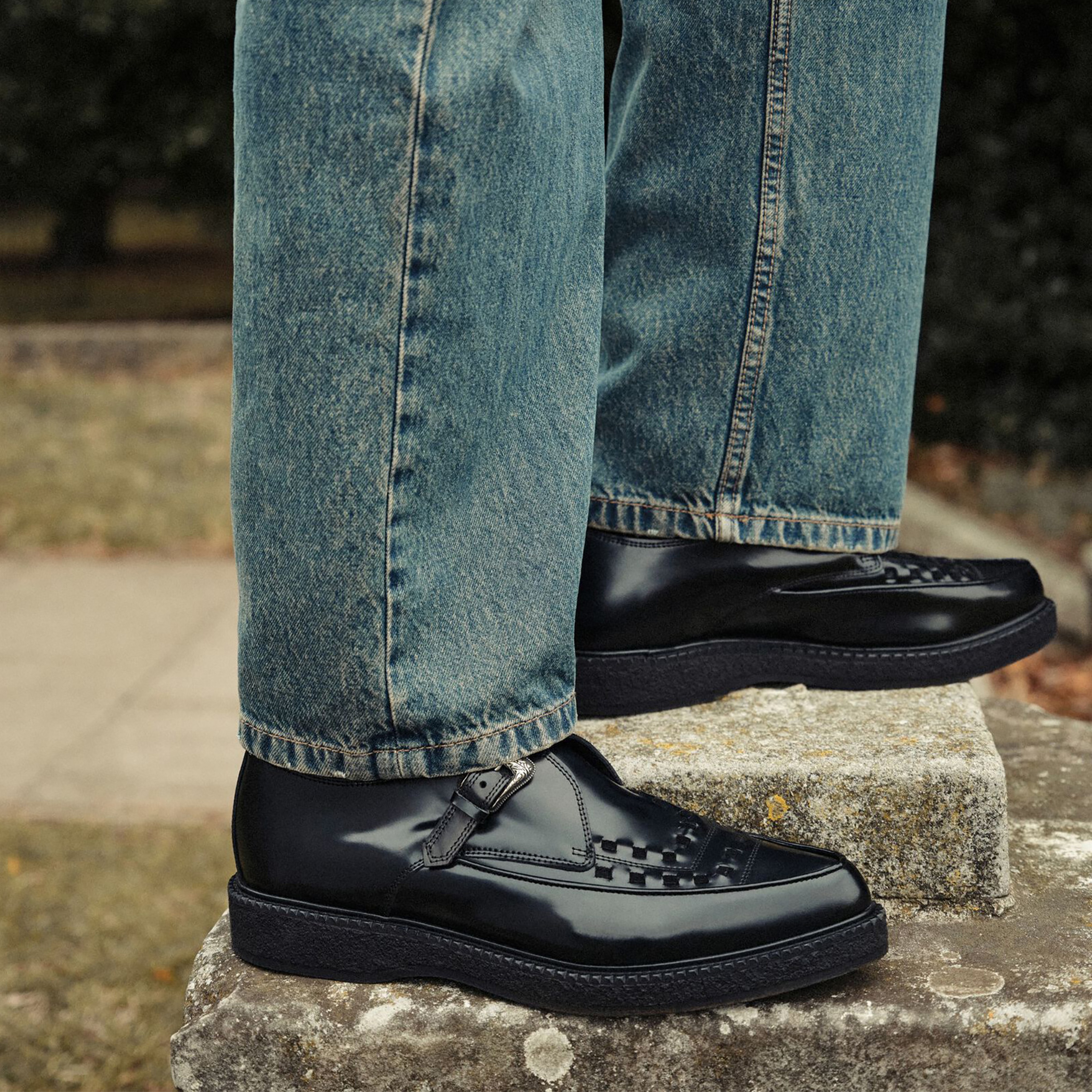 ERKEK SİYAH AYAKKABI