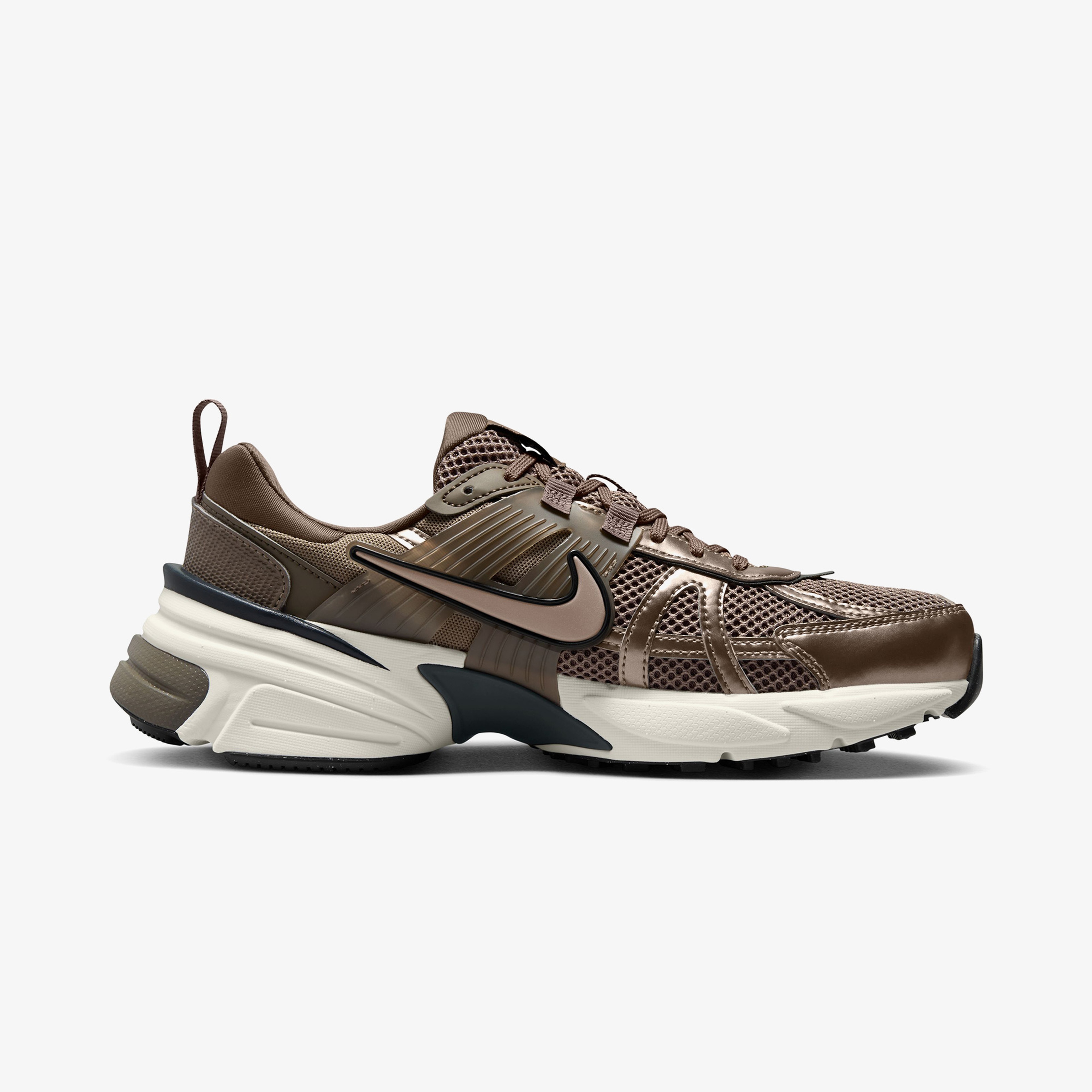 Nike V2K Run Kadın Kahverengi Spor Ayakkabı