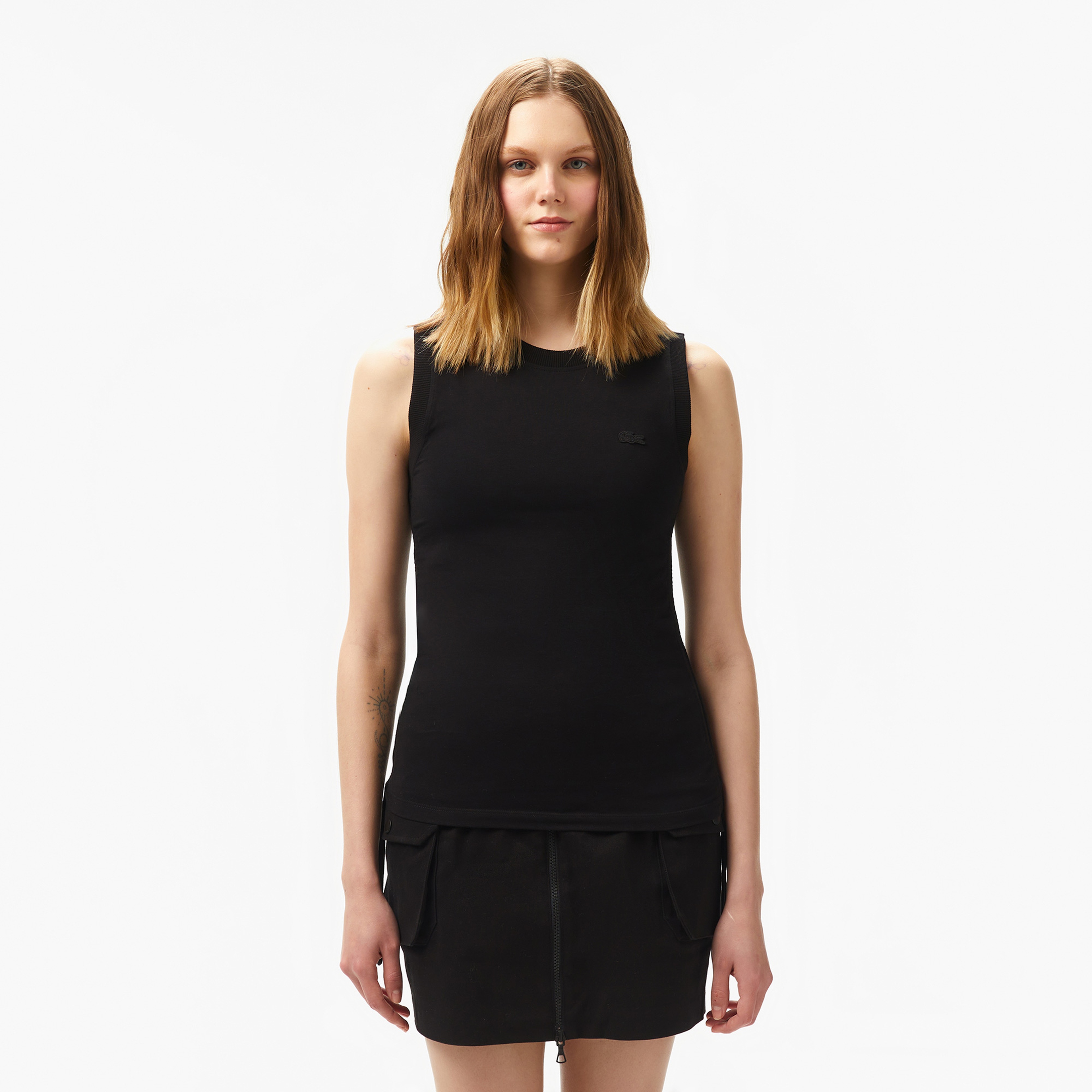 Kadın Slim Fit Kolsuz Bisiklet Yaka Siyah T-Shirt