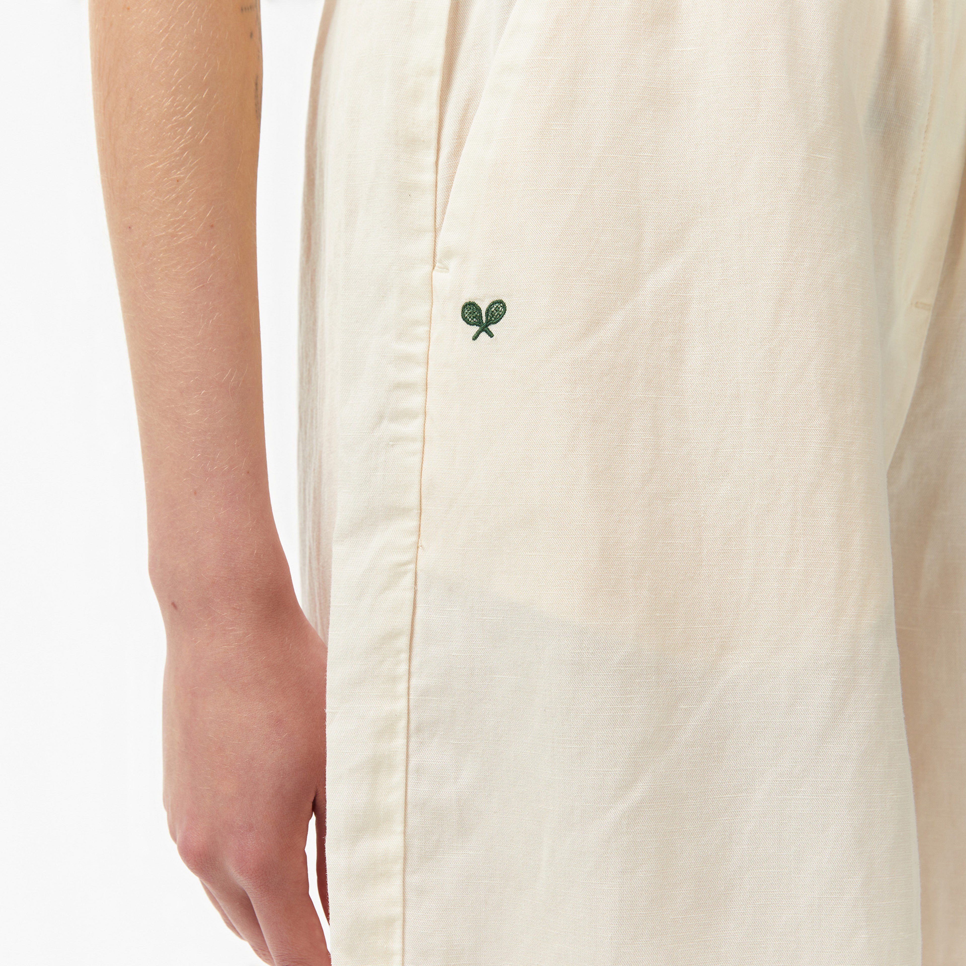 Kadın Regular Fit Beyaz Bermuda Şort