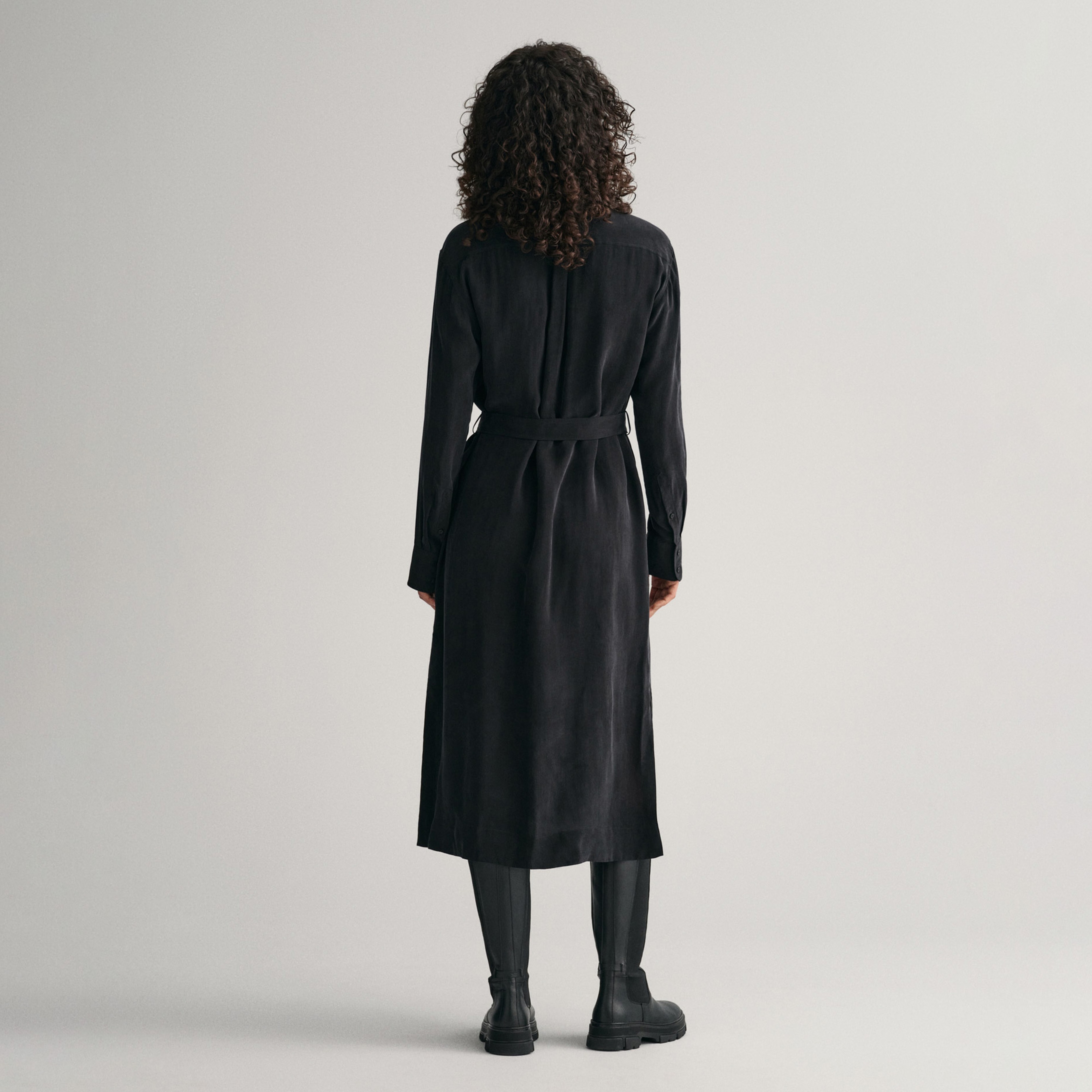 GANT Kadın Siyah Relaxed Fit Klasik Yaka Elbise