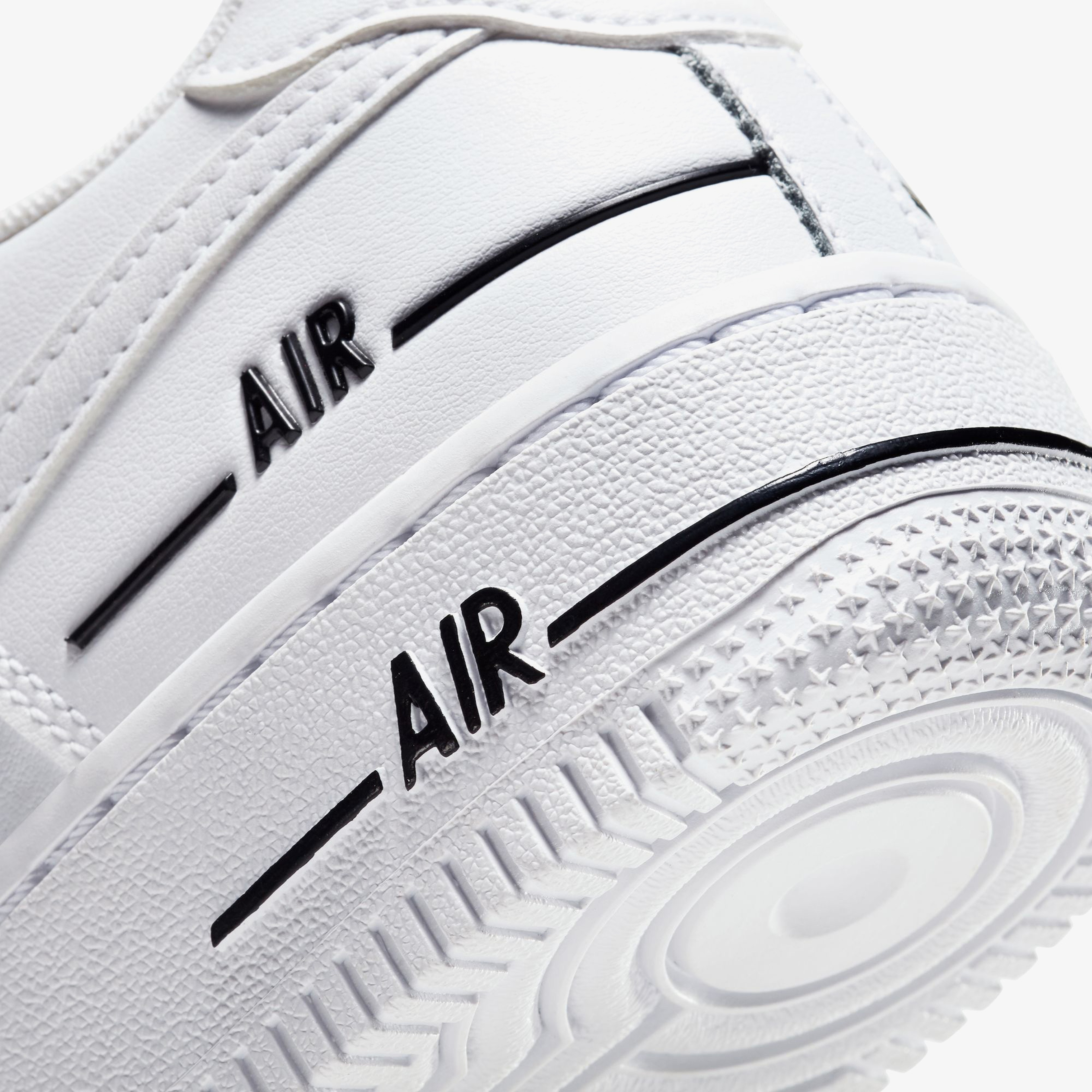 Nike Air Force 1 LV8 3 Çocuk Siyah Spor Ayakkabı
