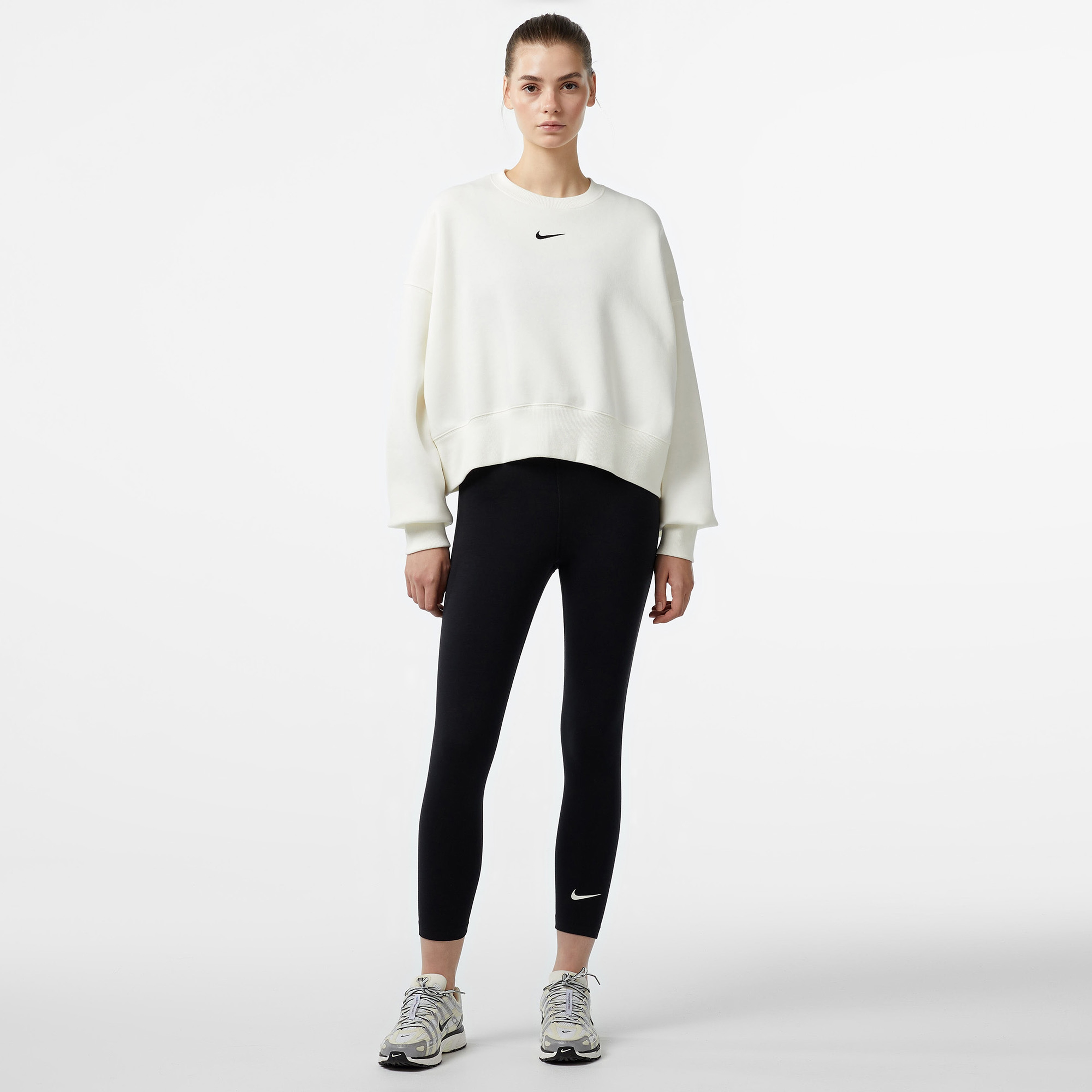 Nike Sportswear Phoenix Fleece Kadın Beyaz Sweatshirt