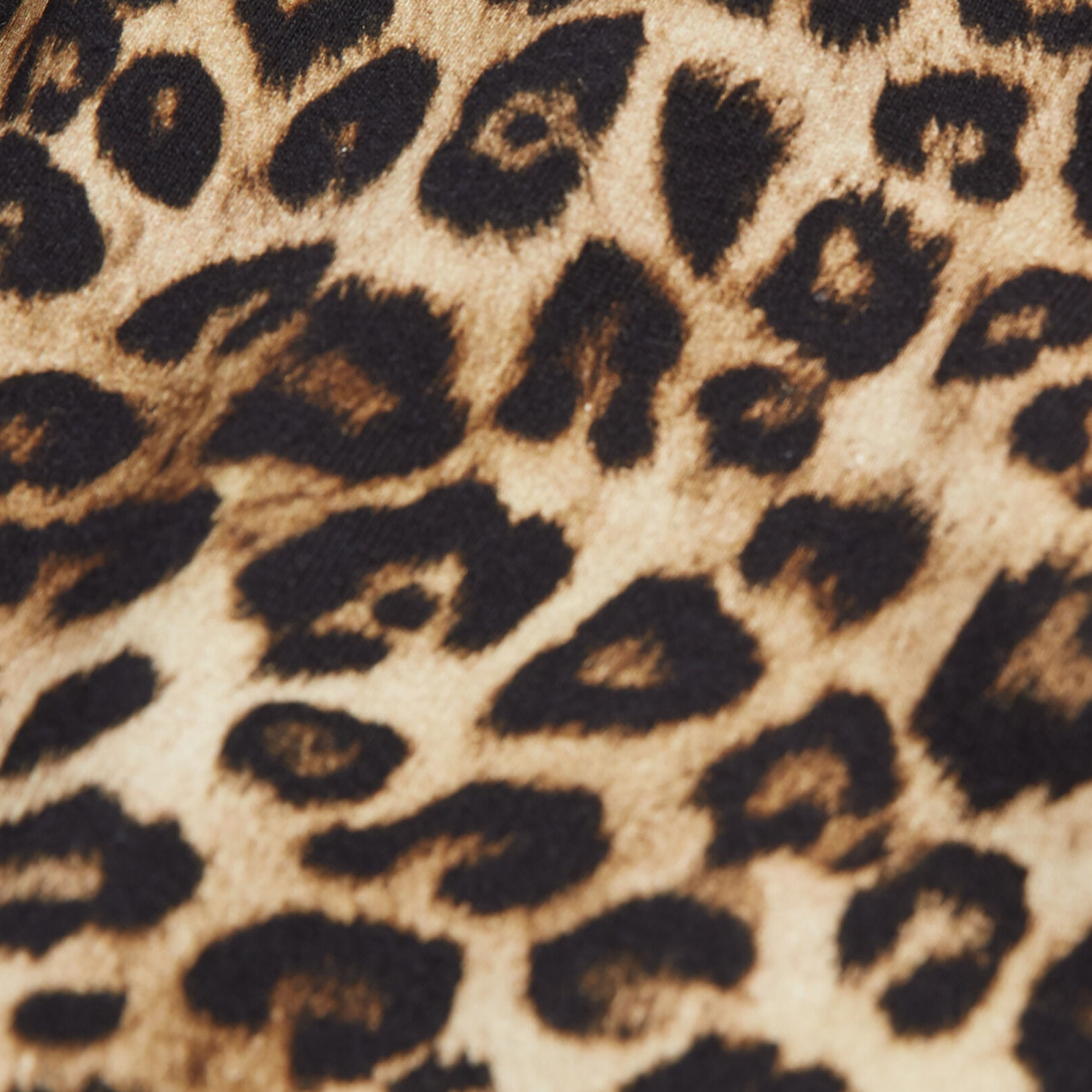 ERKEK LEOPAR DESENLİ SWEATSHİRT