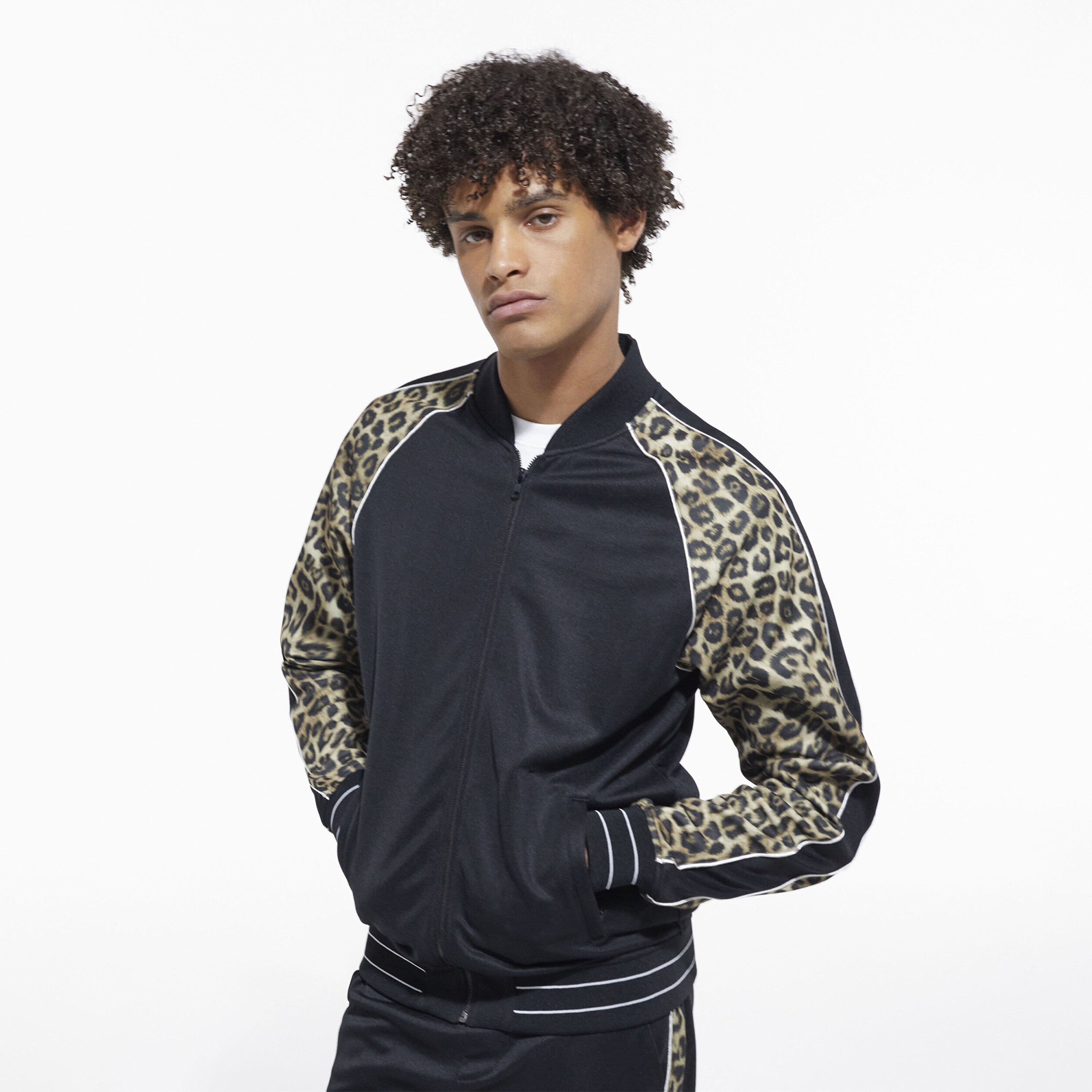 UNİSEX SİYAH FERMUARLI SWEATSHİRT