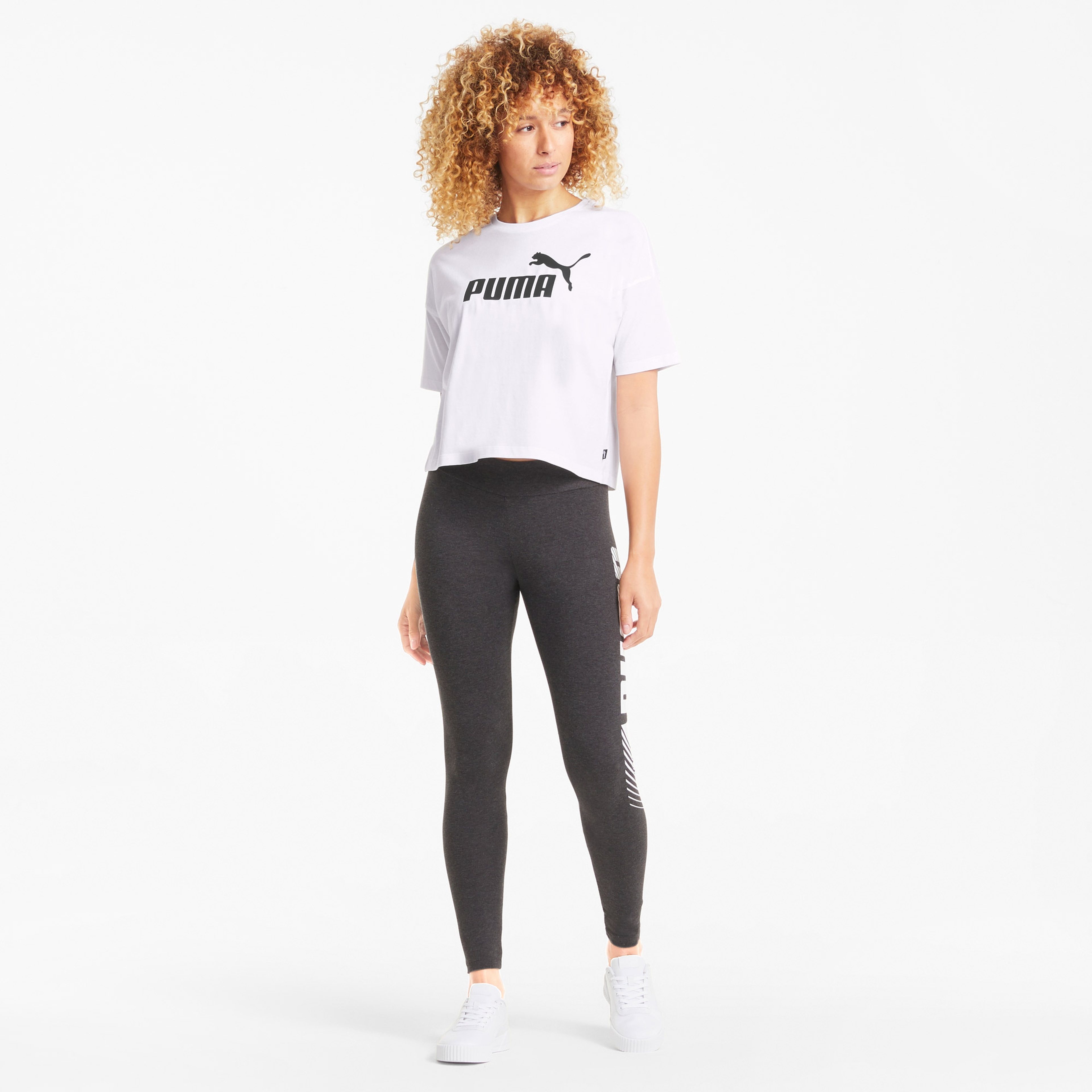 Puma Essentials Logo Kadın Beyaz T-Shirt