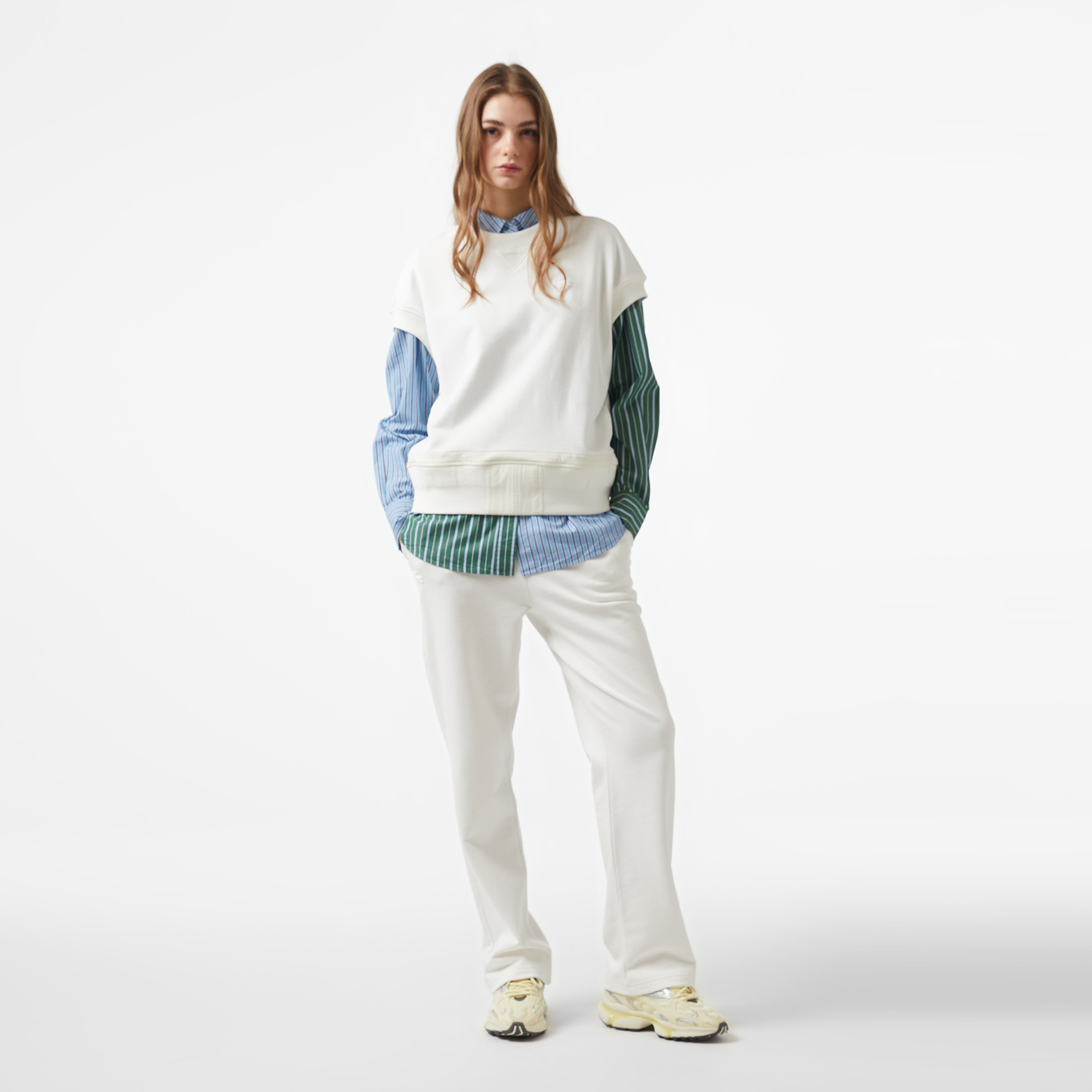 Lacoste x House of SuperStep Kadın Krem T-Shirt