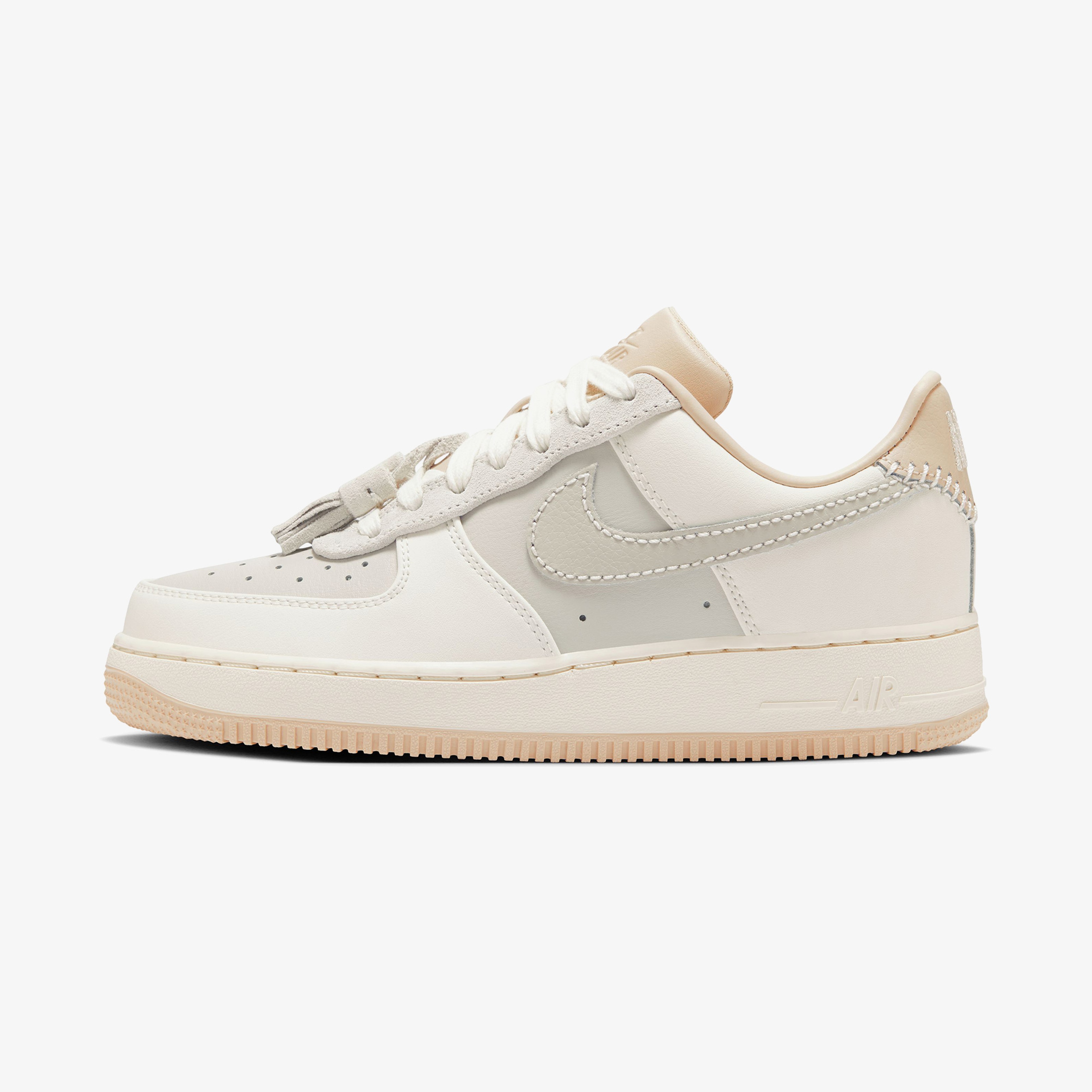 Nike Air Force 1 '07 SE Kadın Gri Sneaker