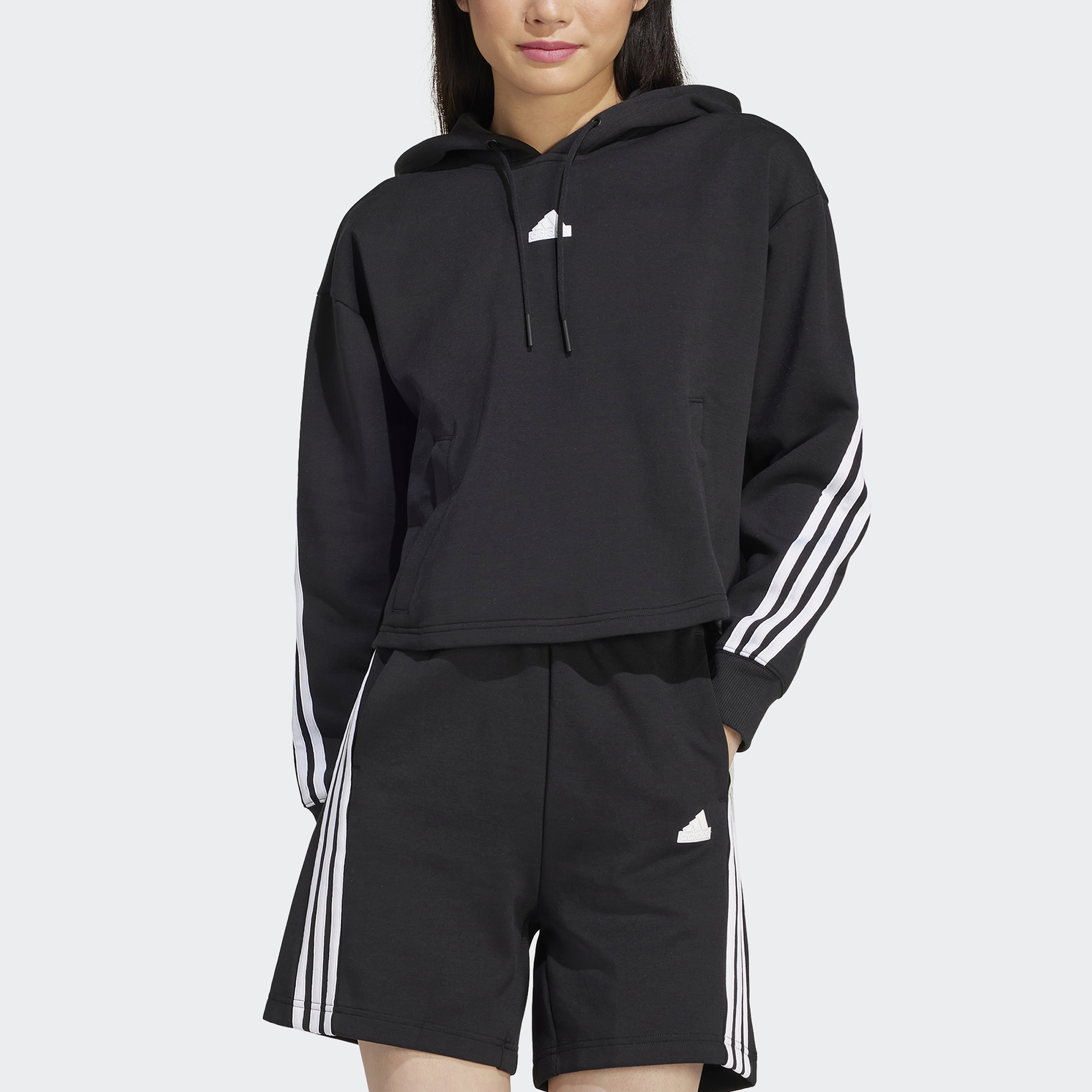 Adidas Kadın Siyah Sweatshirt
