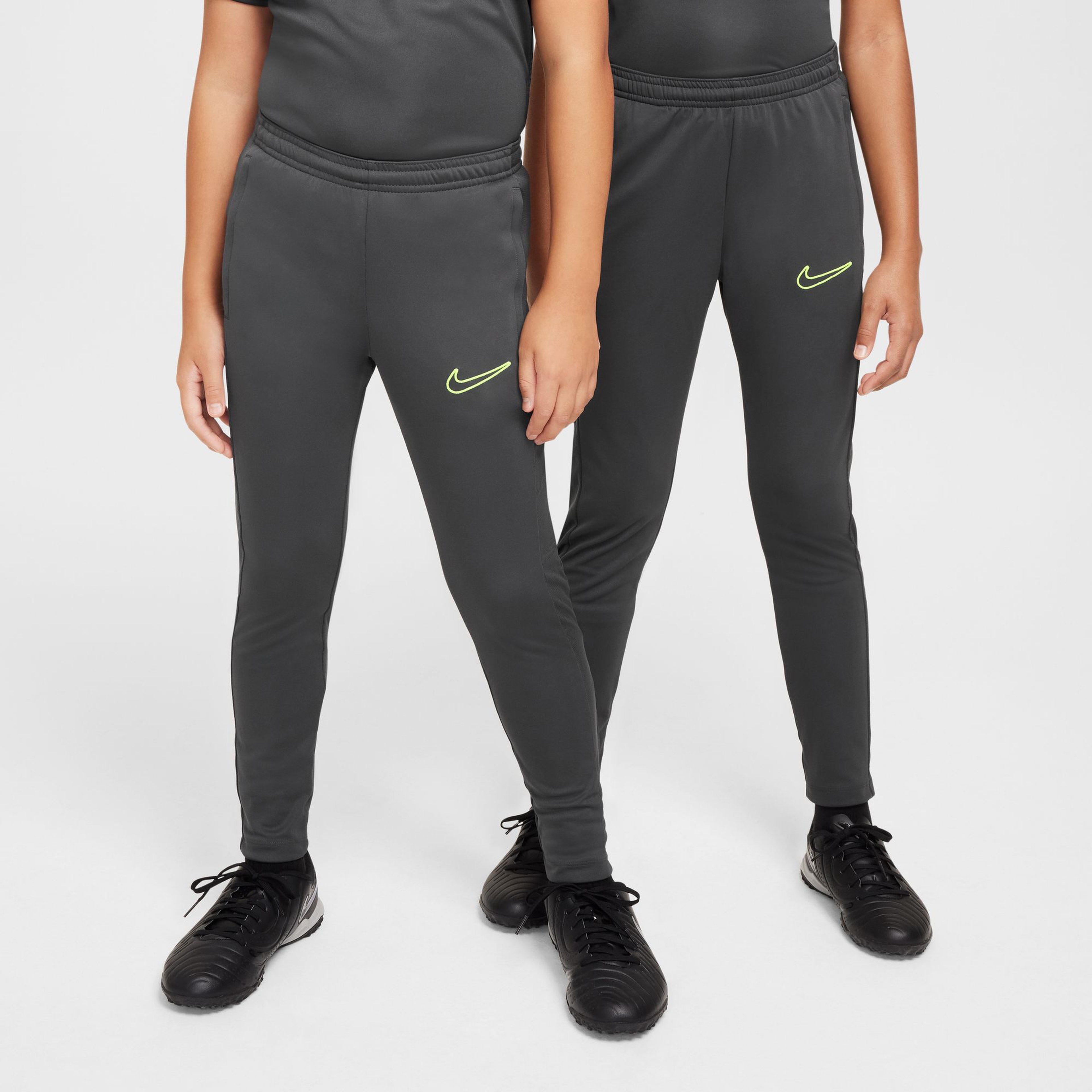 Nike Dri-Fit 23 Academy Çocuk Gri Futbol Eşofman Altı