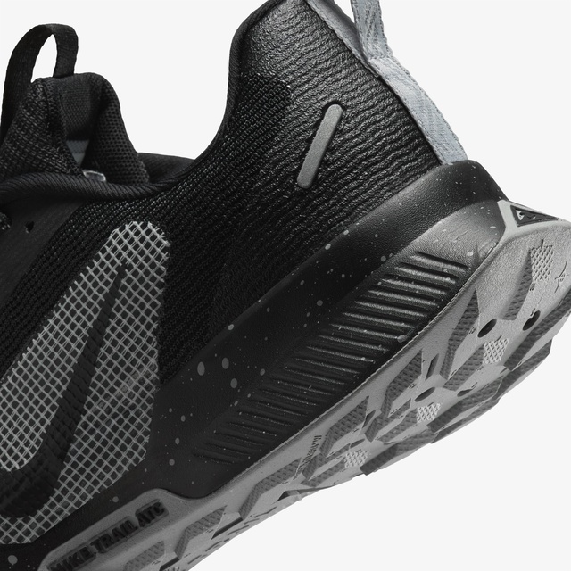 Nike Siyah Nike Juniper Kadın Koşu Ayakkabısı