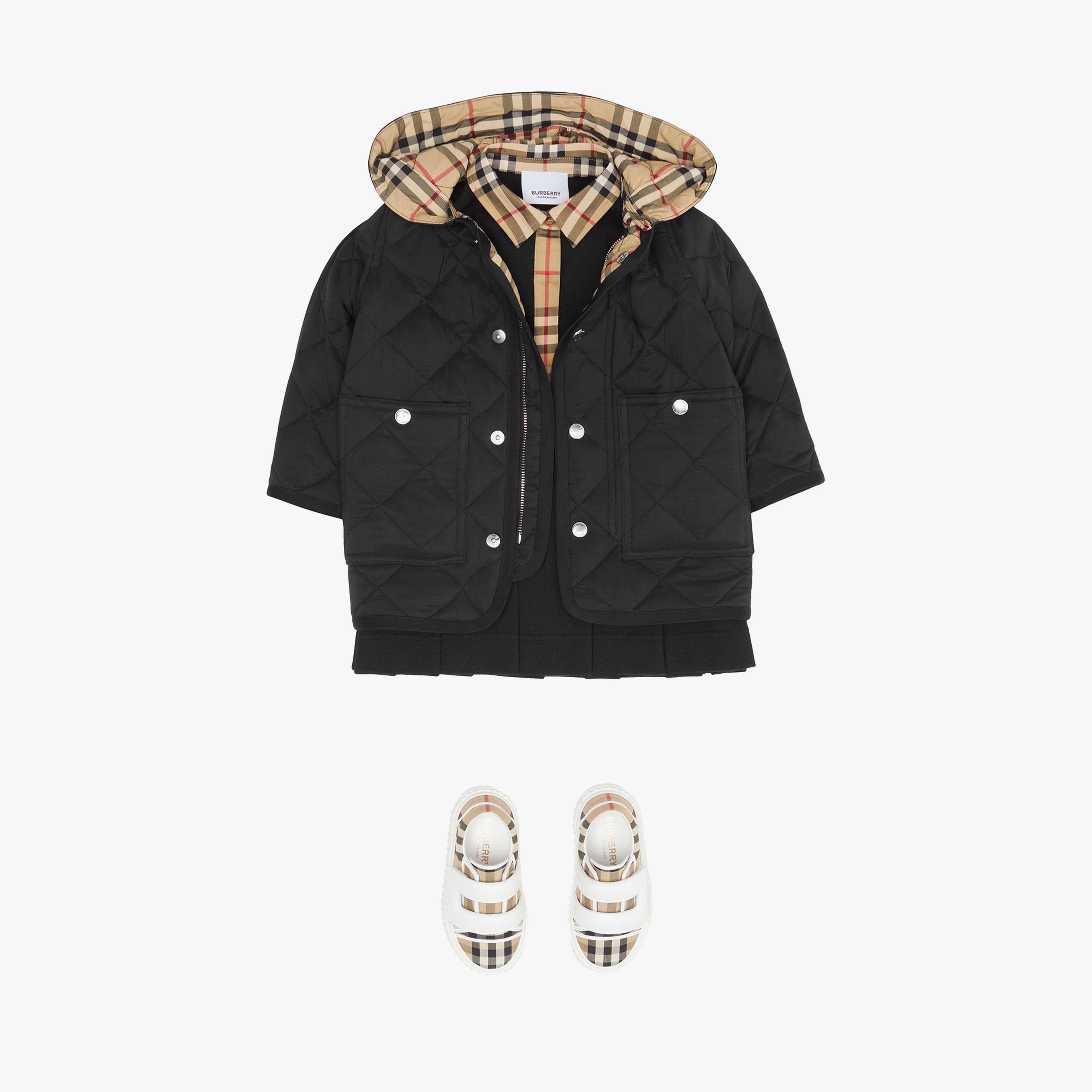 Burberry Siyah Düğmeli Bebek Mont