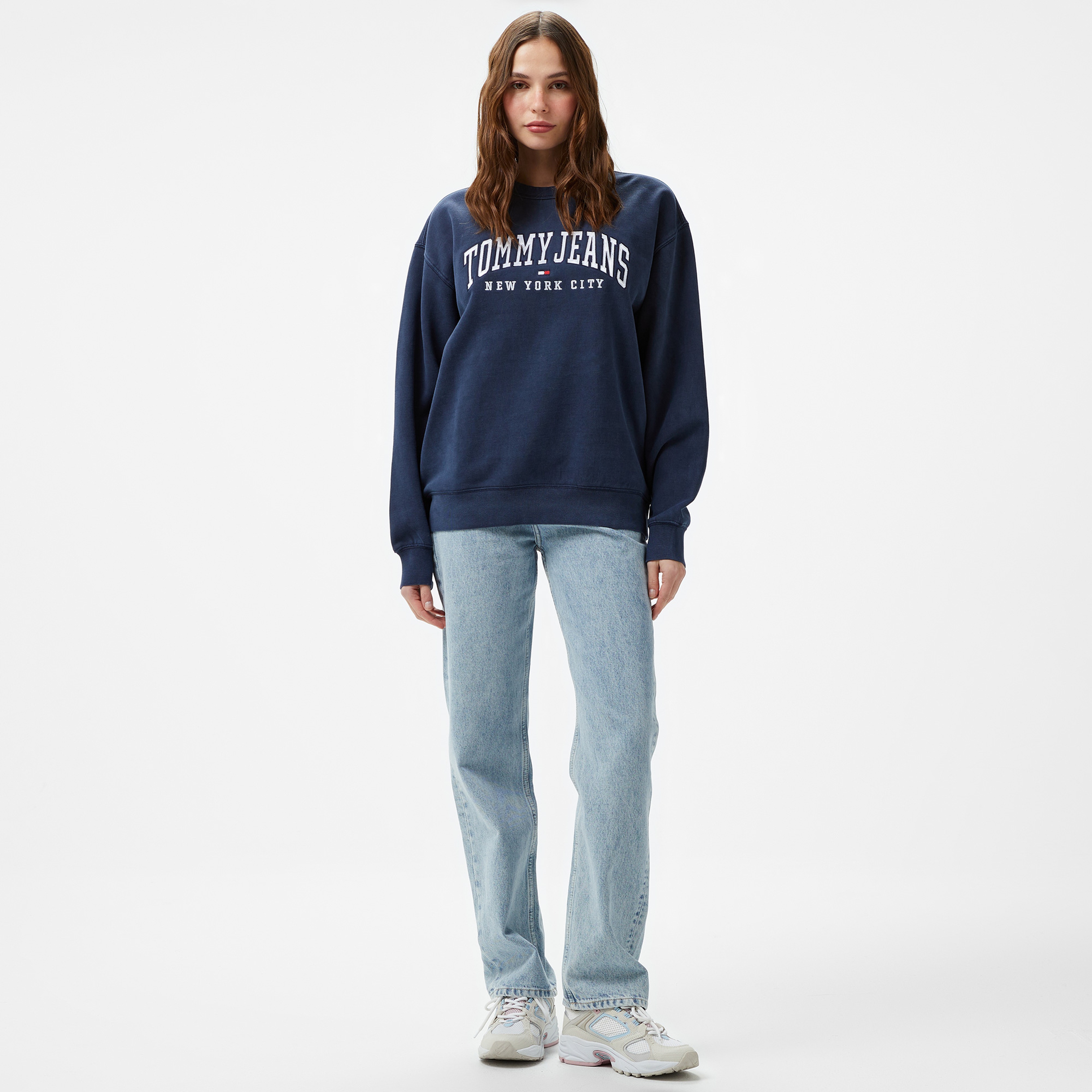 Tommy Jeans Kadın Mavi Sweatshirt