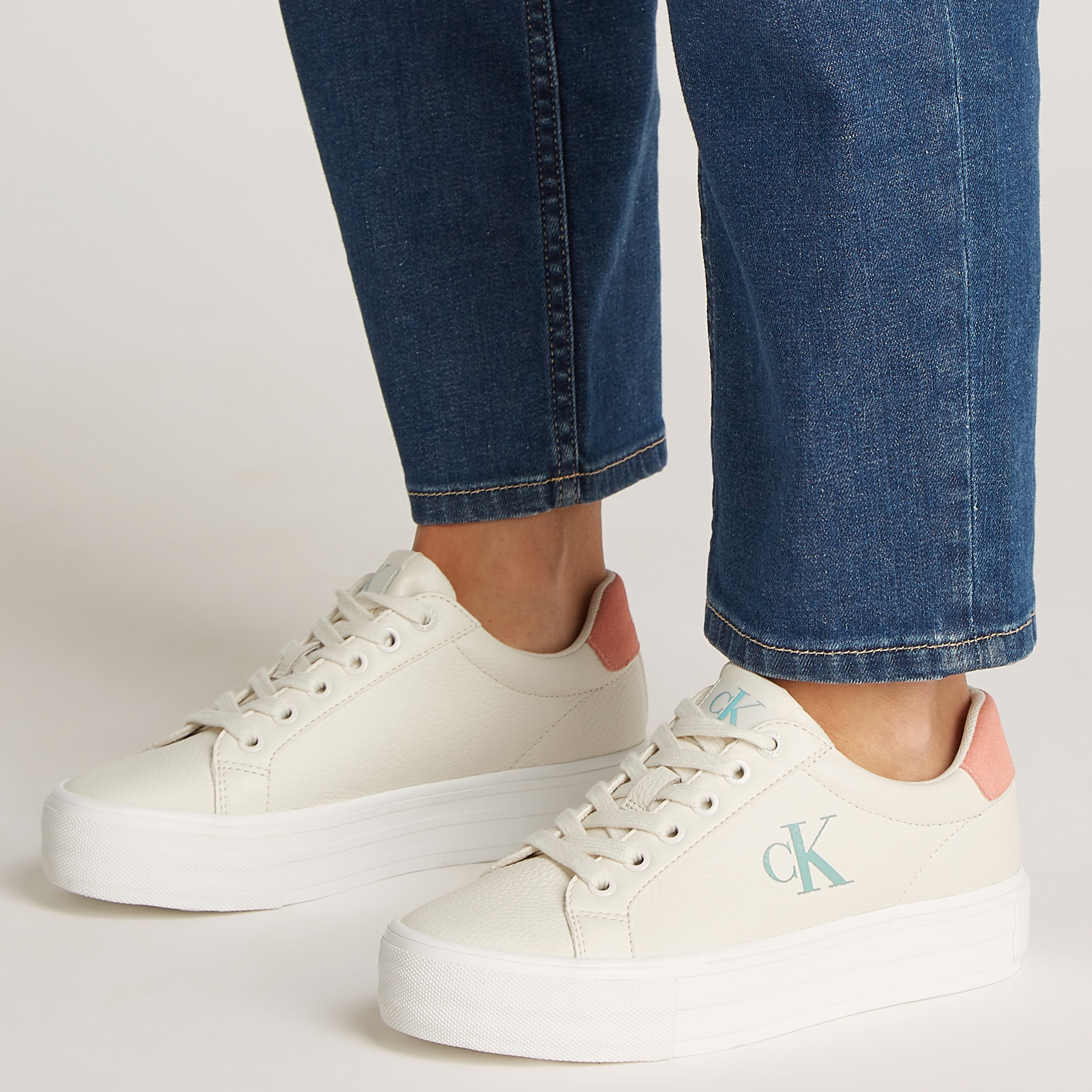 Calvin Klein Kadın Beyaz Spor Ayakkabı & Sneaker