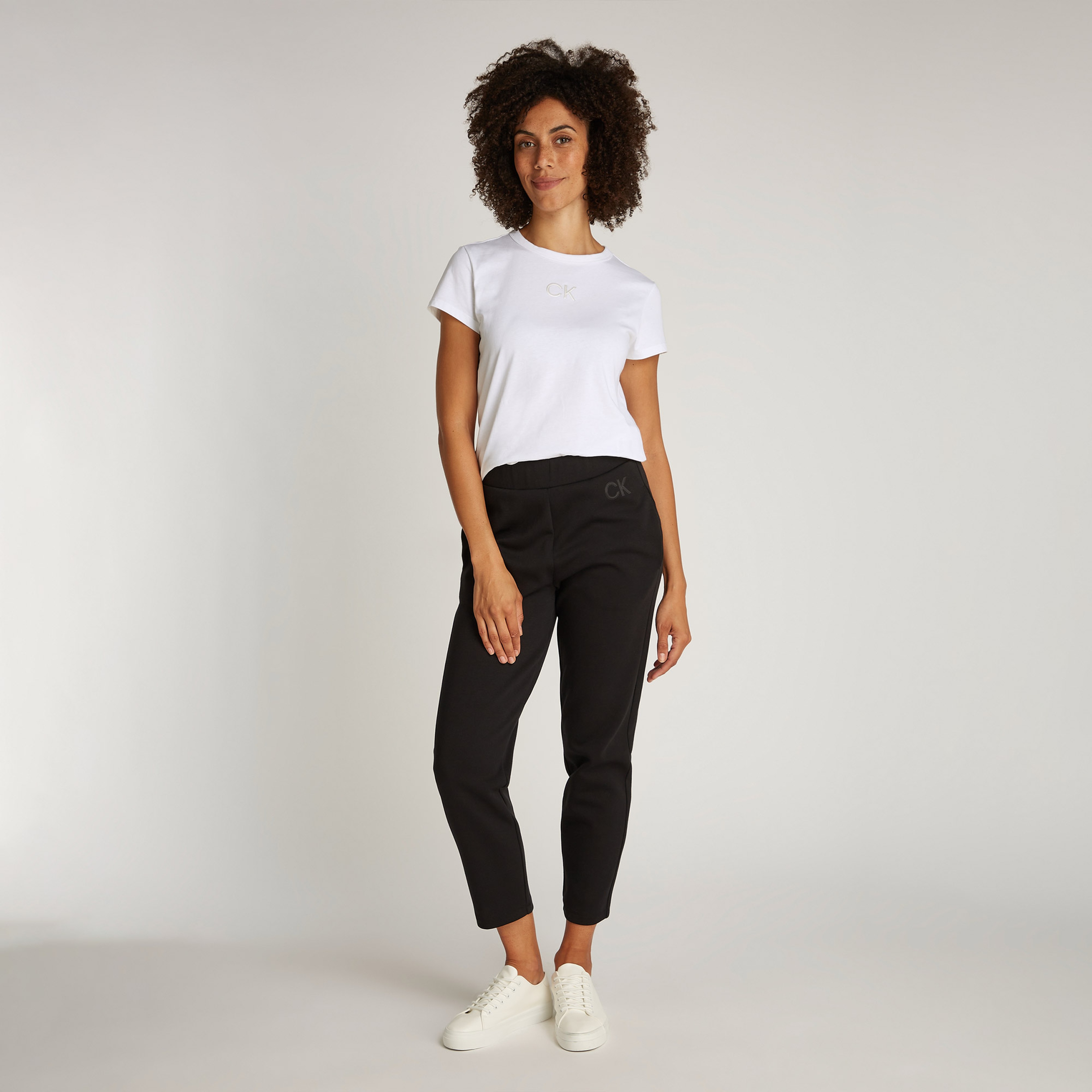 Calvin Klein Kadın Beyaz T-Shirt