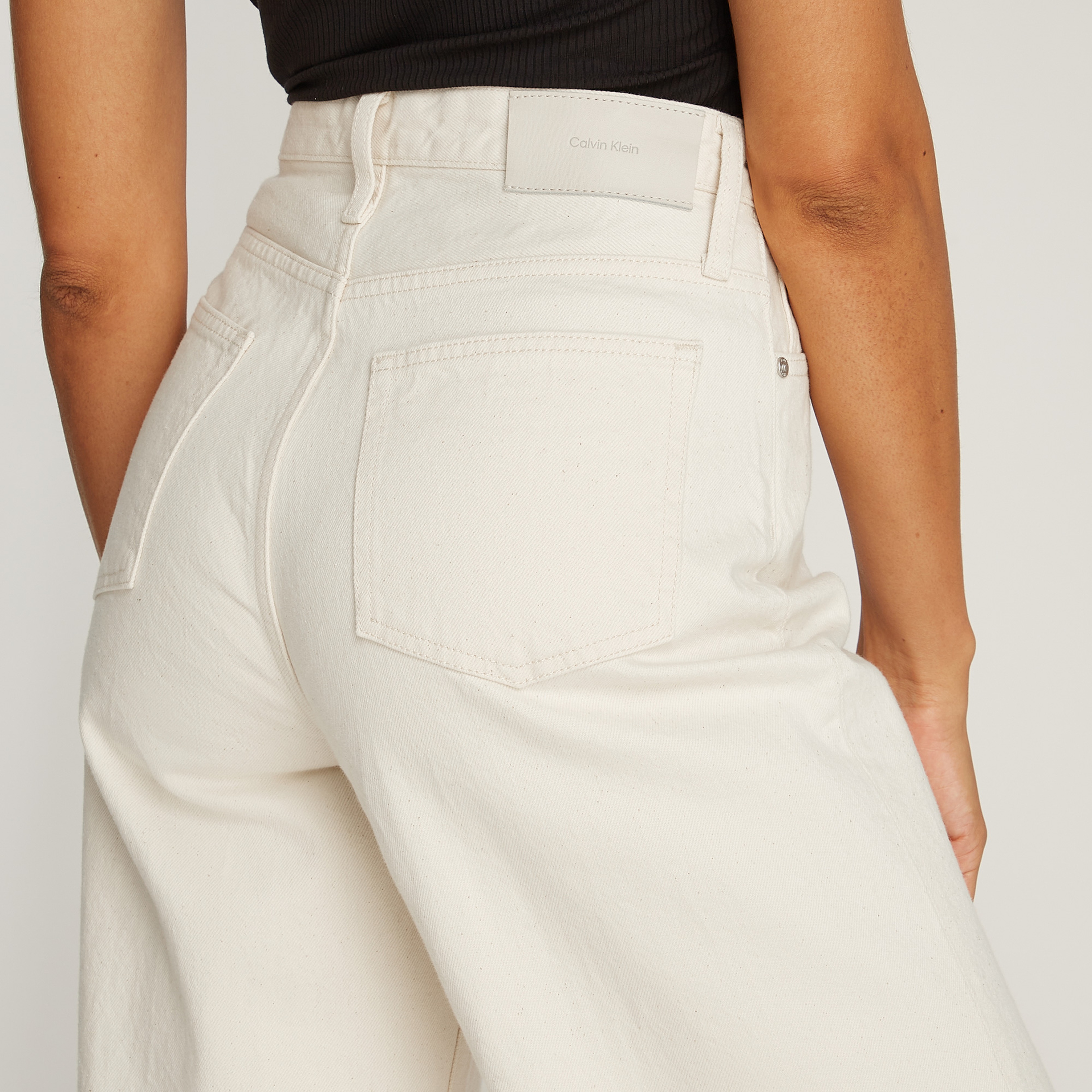 Calvin Klein Kadın Krem Pantolon