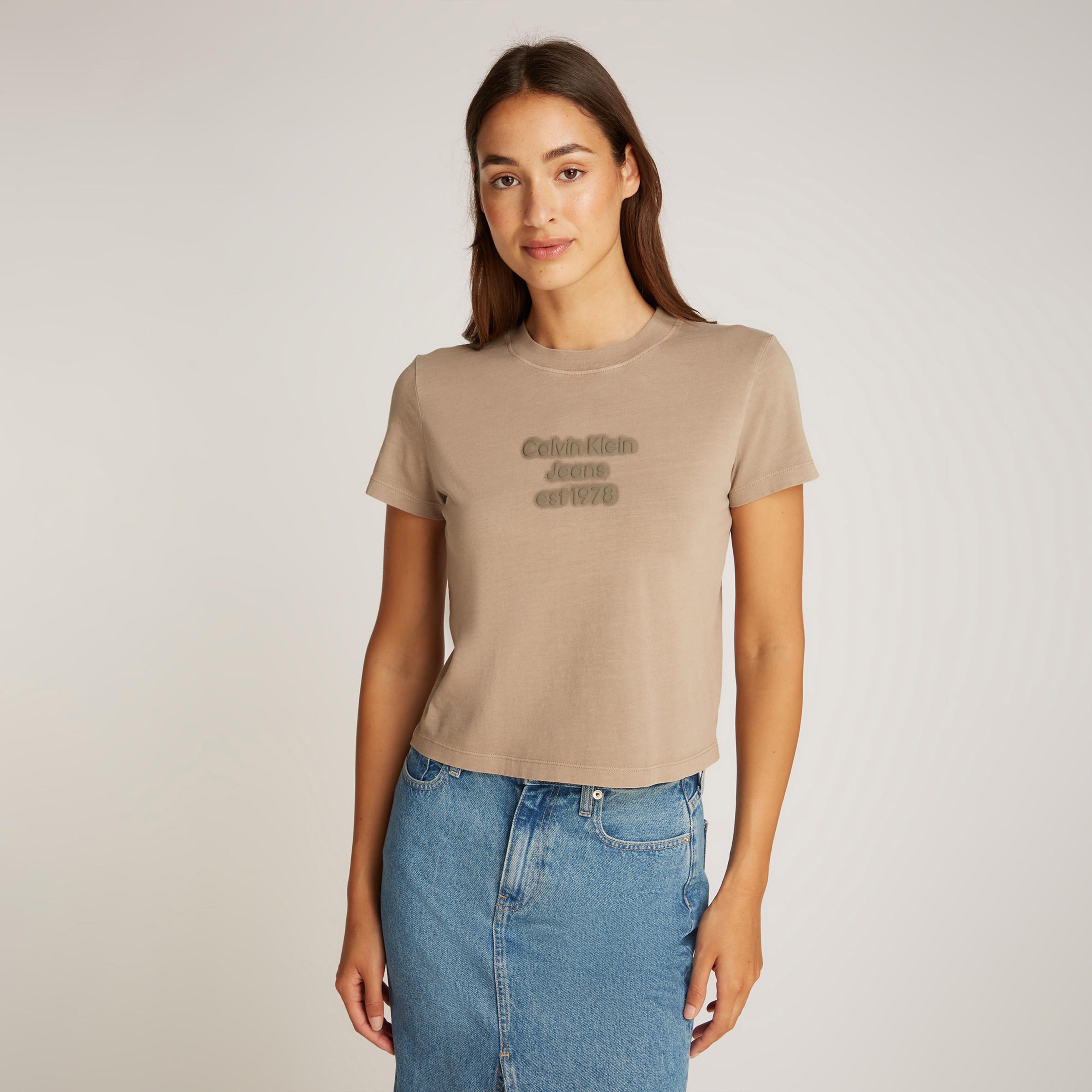 Calvin Klein Kadın Gri T-Shirt